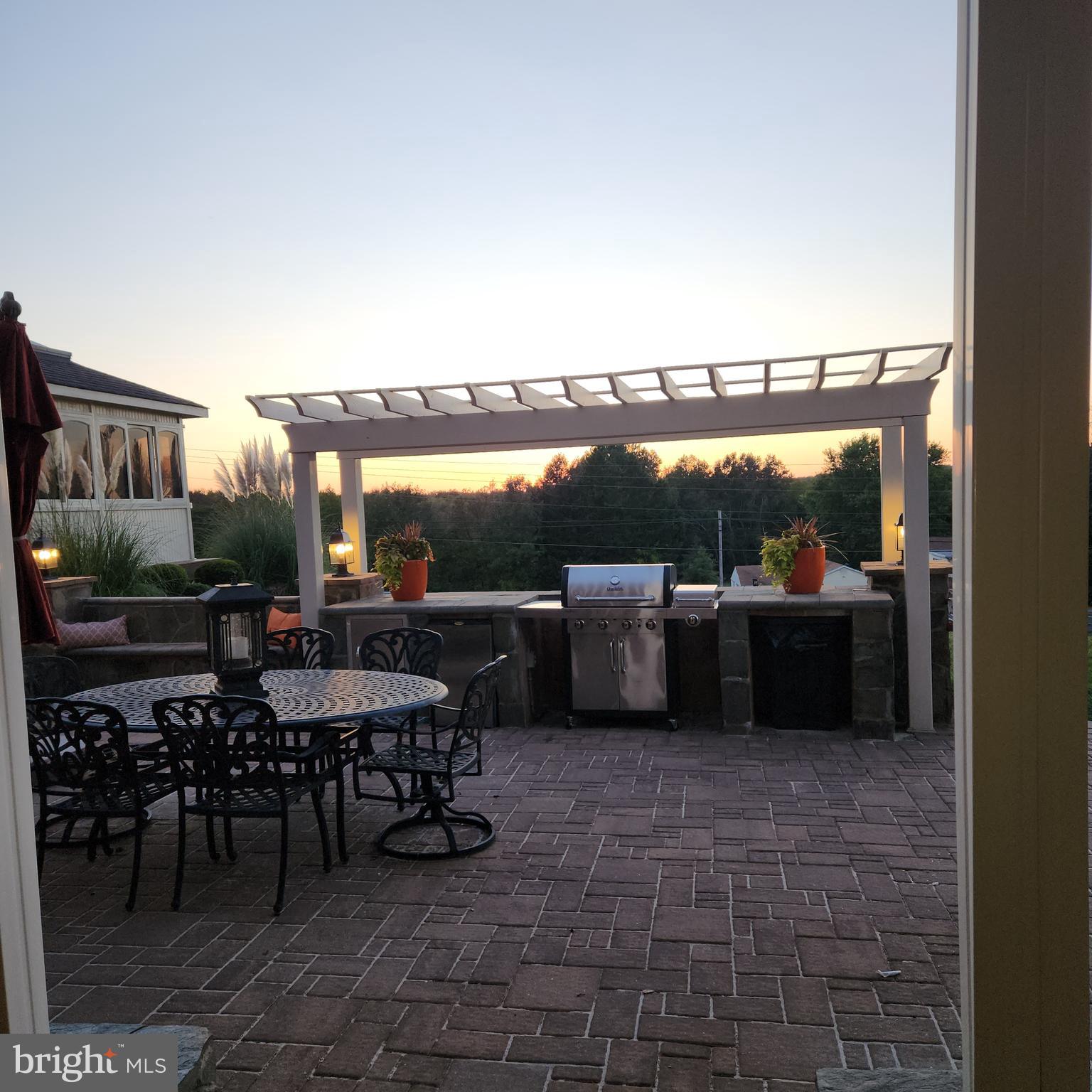 FRIENDSHIP ESTATES - Residential