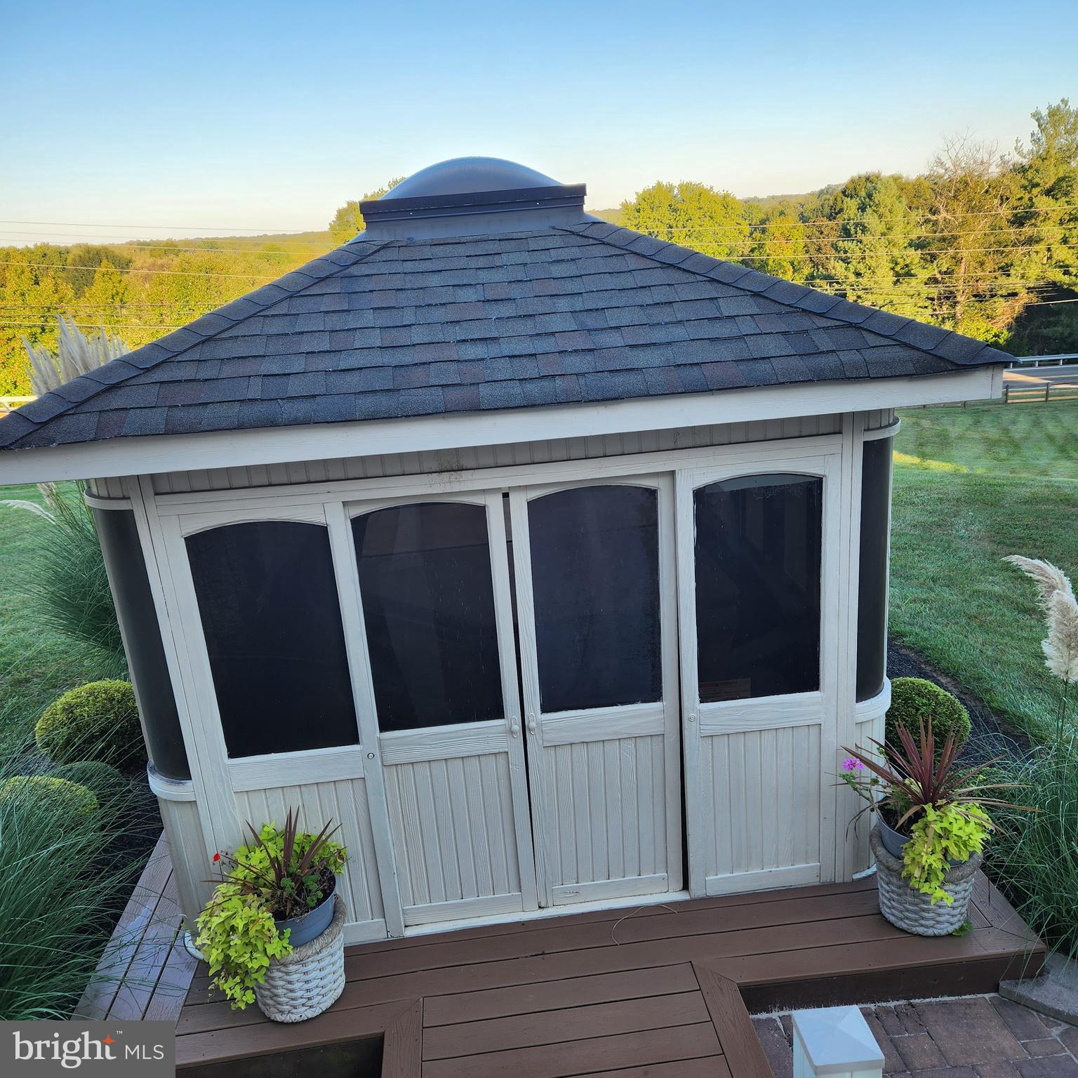 FRIENDSHIP ESTATES - Residential