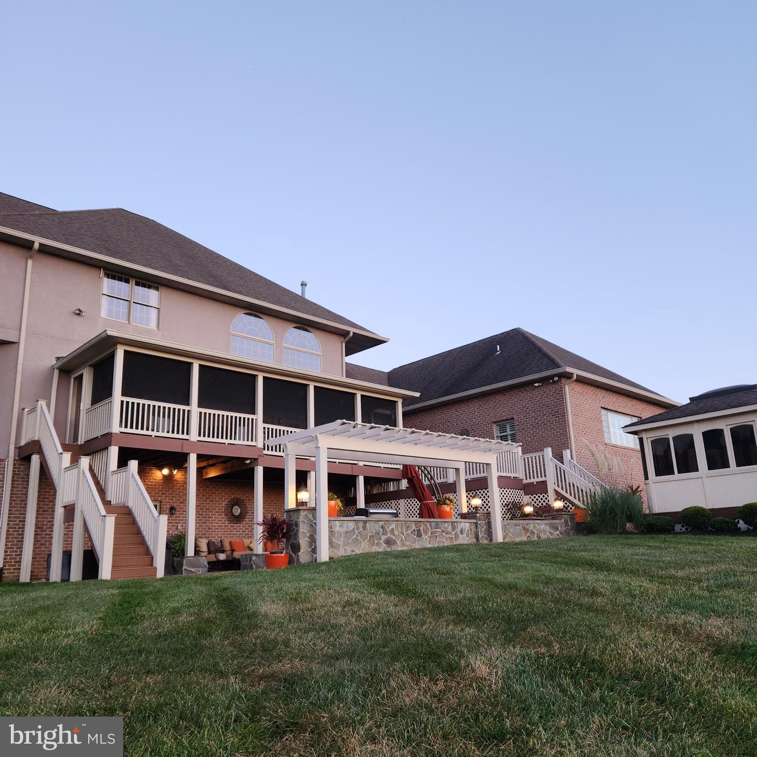 FRIENDSHIP ESTATES - Residential