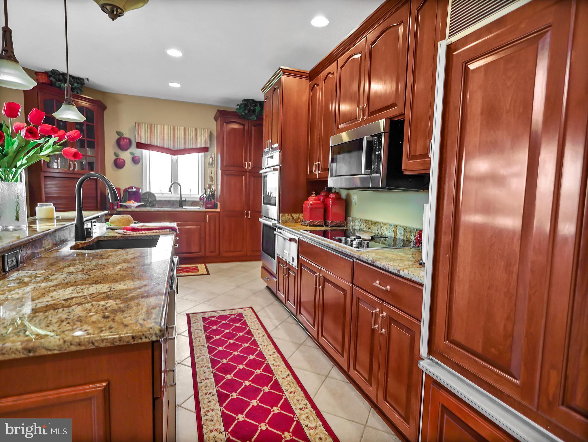 FRIENDSHIP ESTATES - Residential