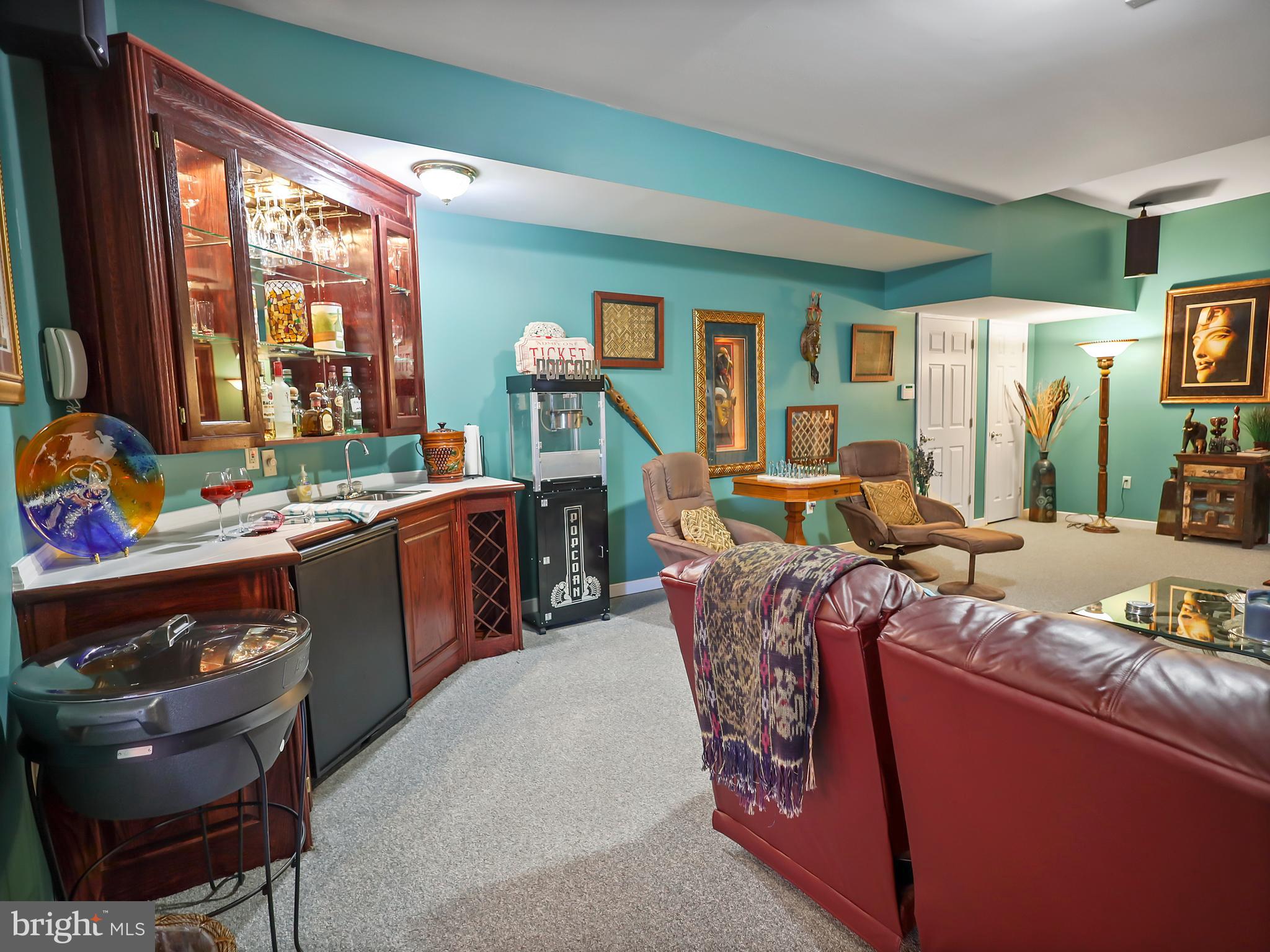 FRIENDSHIP ESTATES - Residential