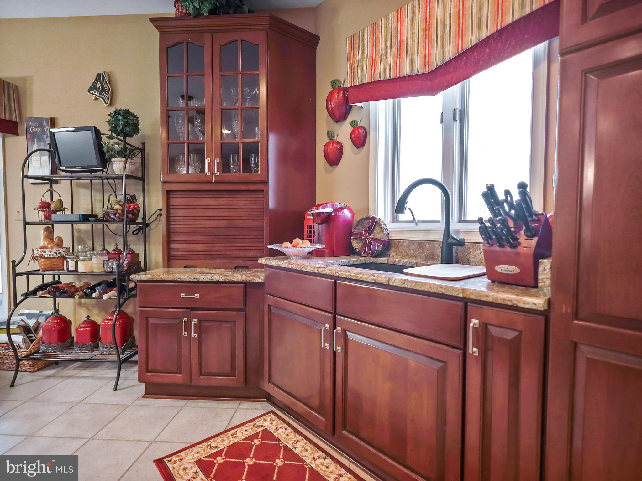 FRIENDSHIP ESTATES - Residential