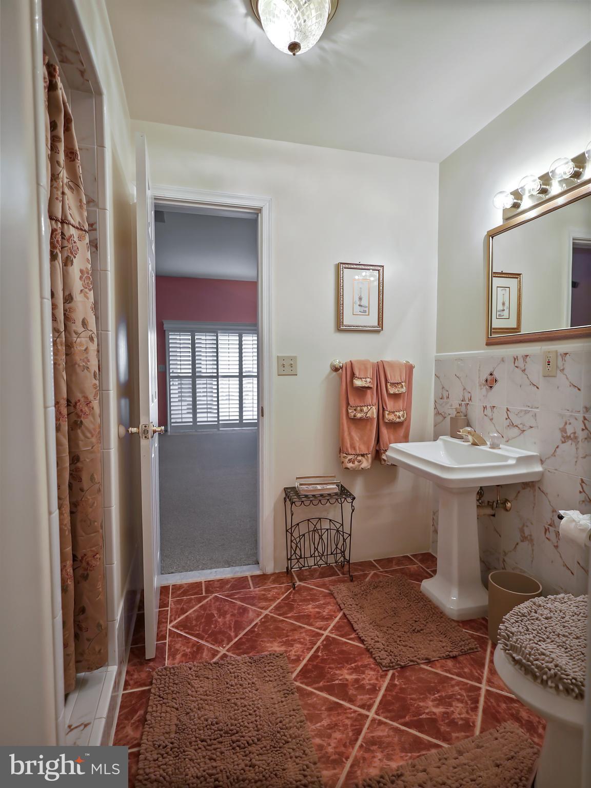 FRIENDSHIP ESTATES - Residential