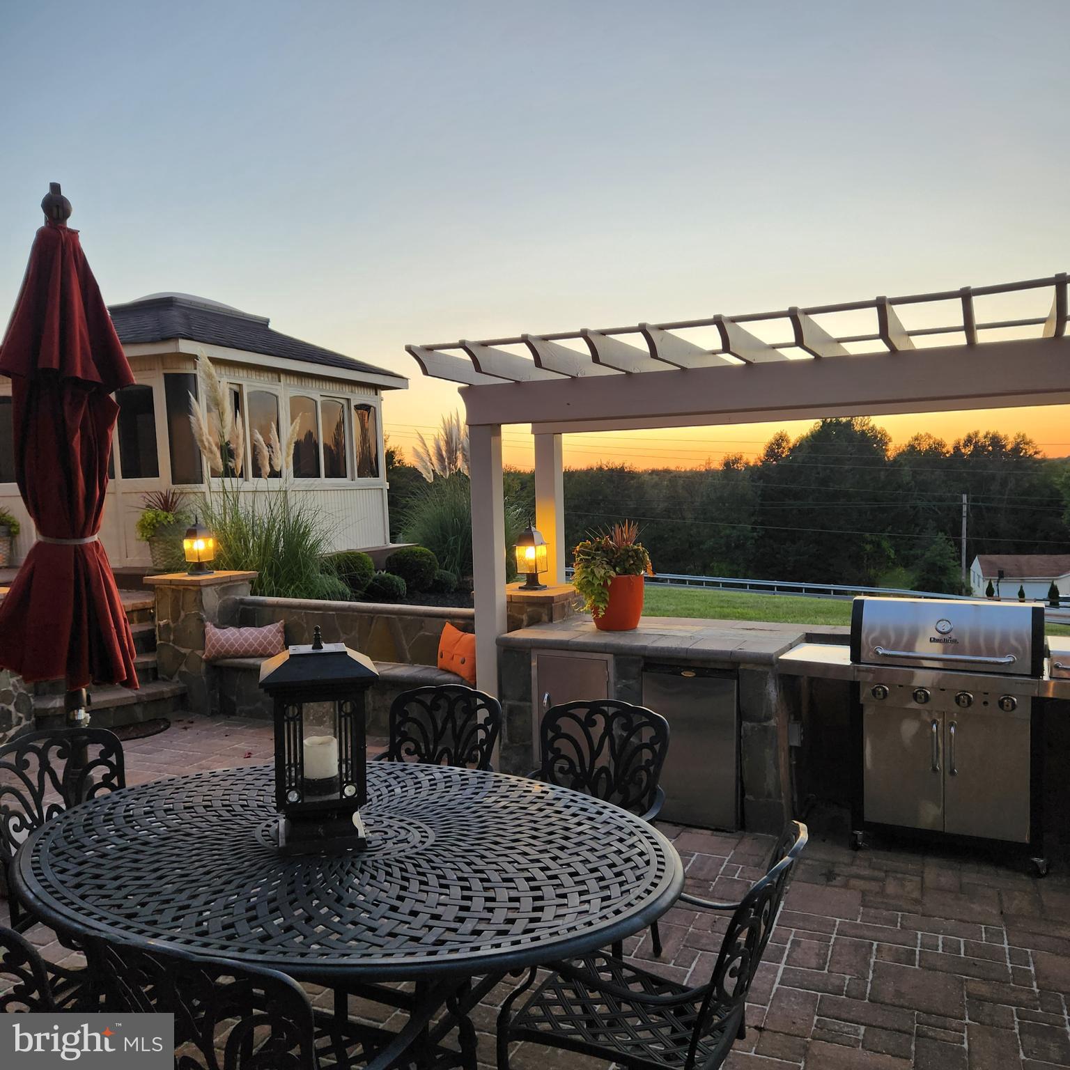 FRIENDSHIP ESTATES - Residential