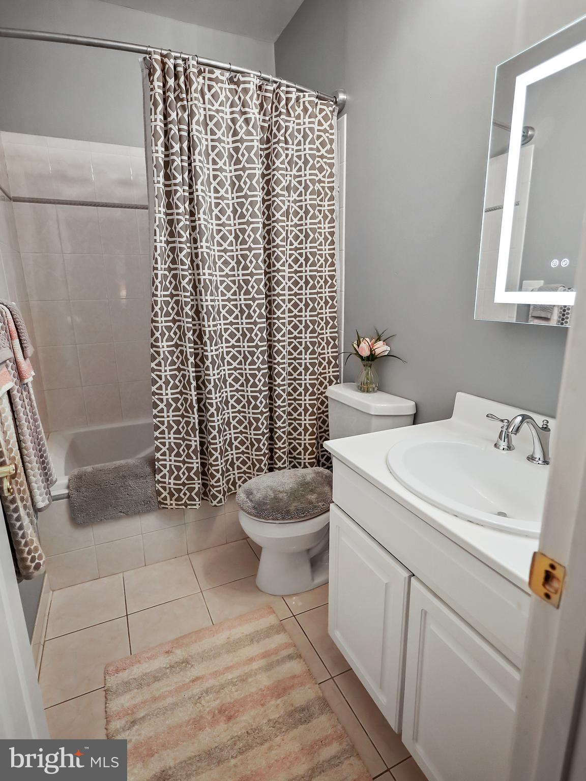 FRIENDSHIP ESTATES - Residential