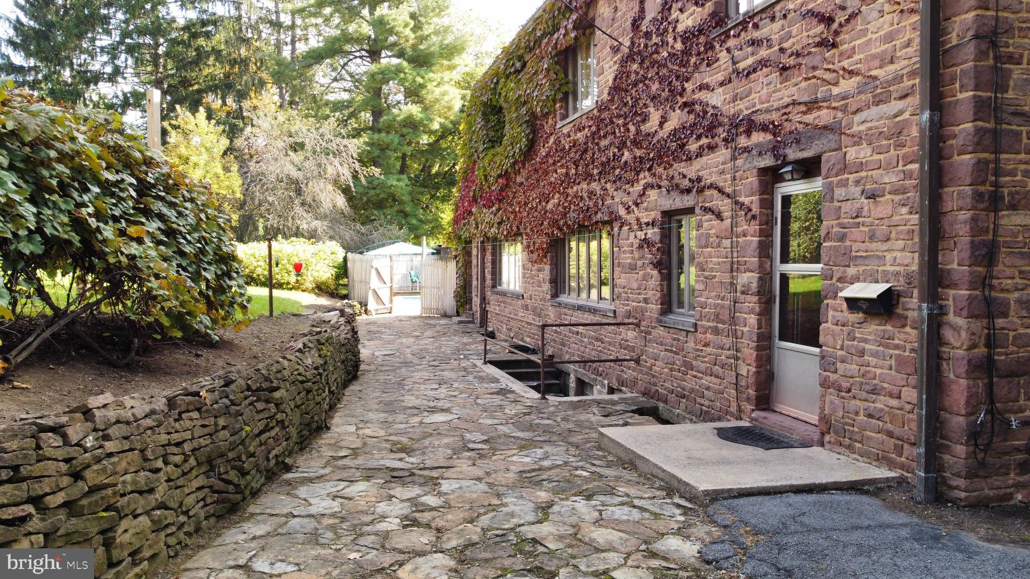 CURTIS PARK - Residential