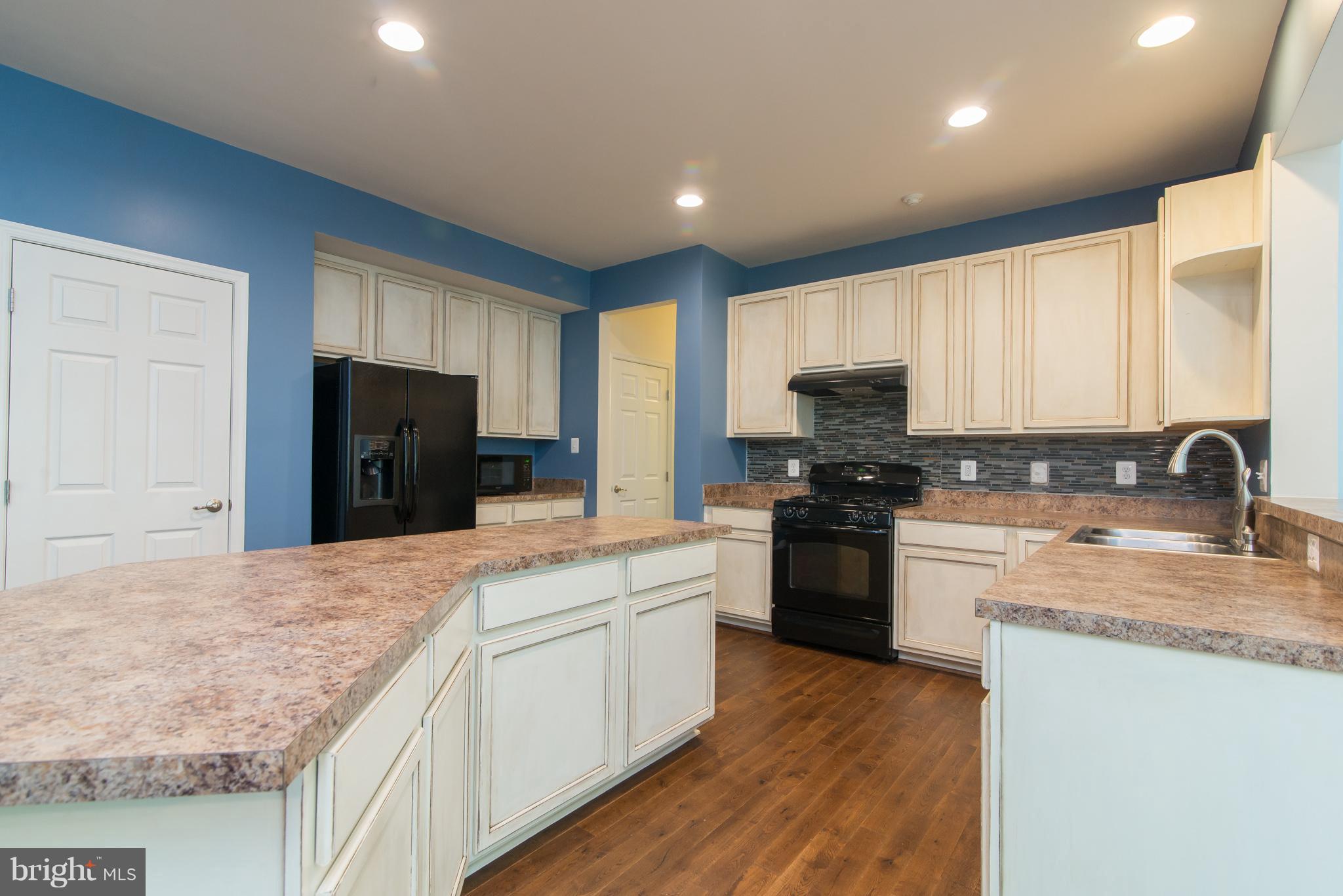 MADDEX FARM - Residential