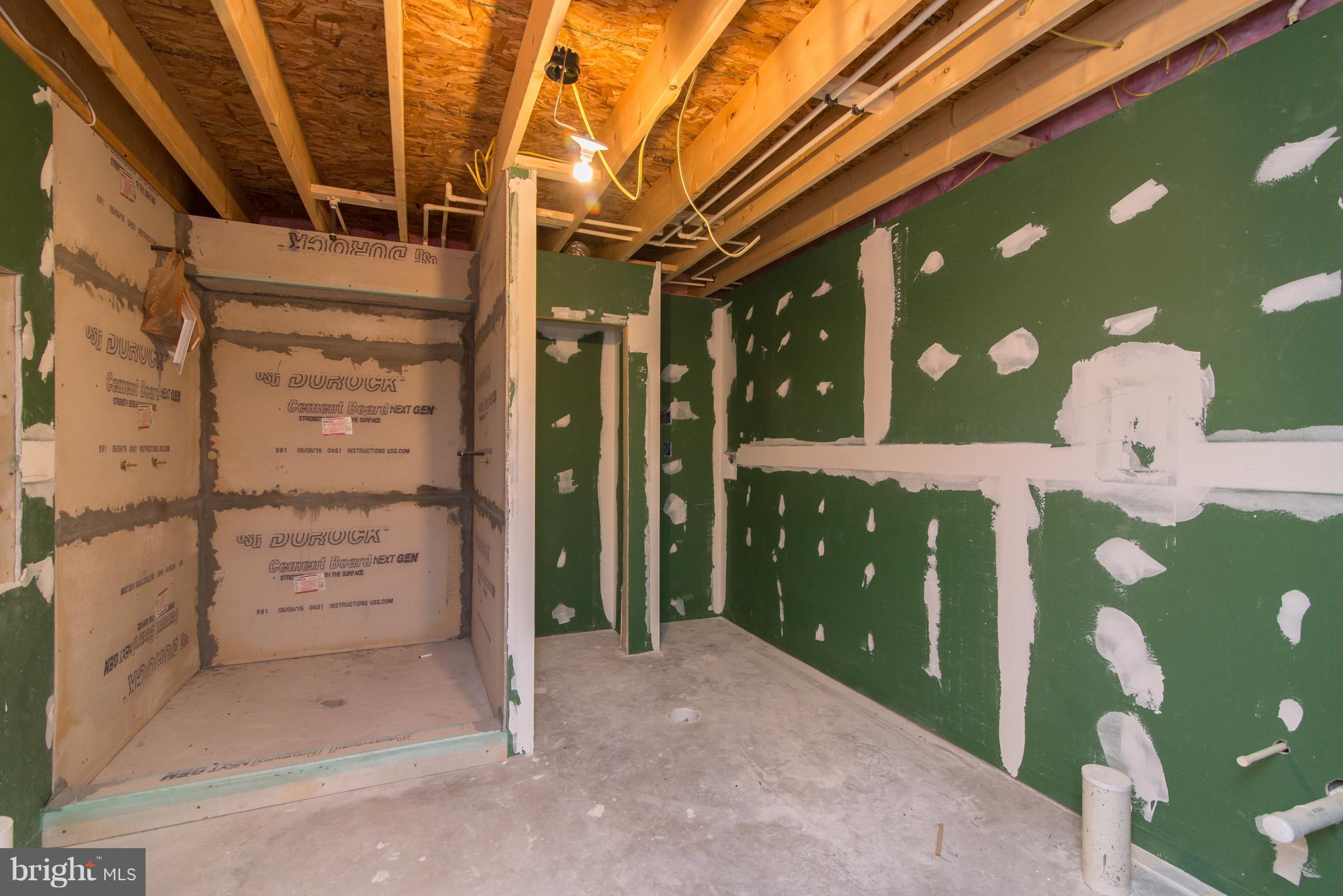 MADDEX FARM - Residential