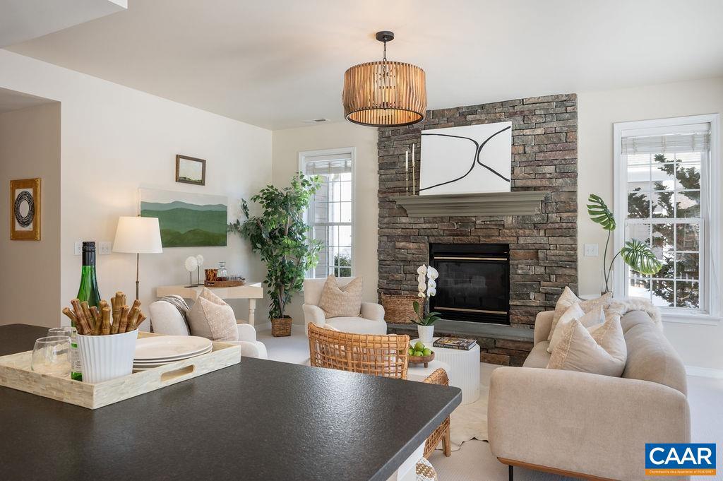 GRAYROCK - Residential