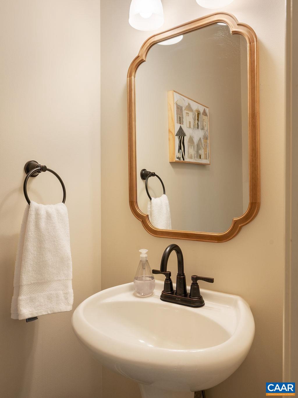 GRAYROCK - Residential