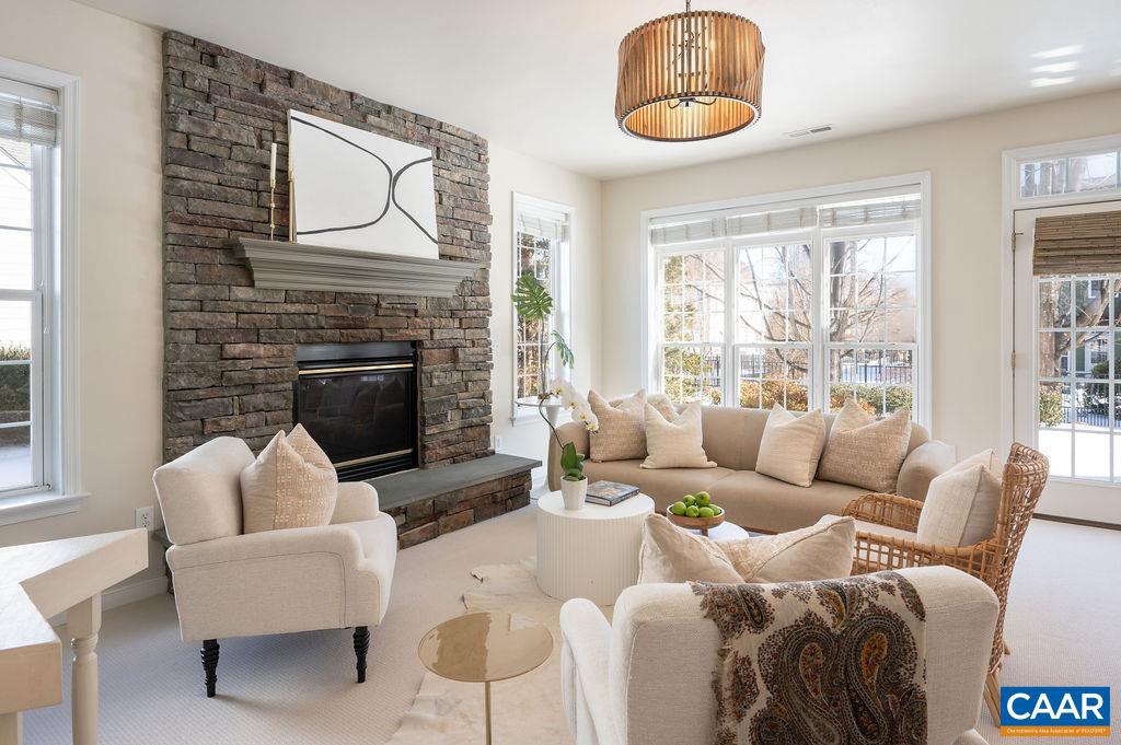 GRAYROCK - Residential