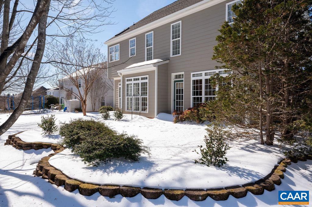 GRAYROCK - Residential