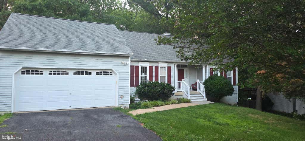 Photo of 7205 Lord Barton Drive, FREDERICKSBURG, VA 22407 (MLS # VASP2043044)