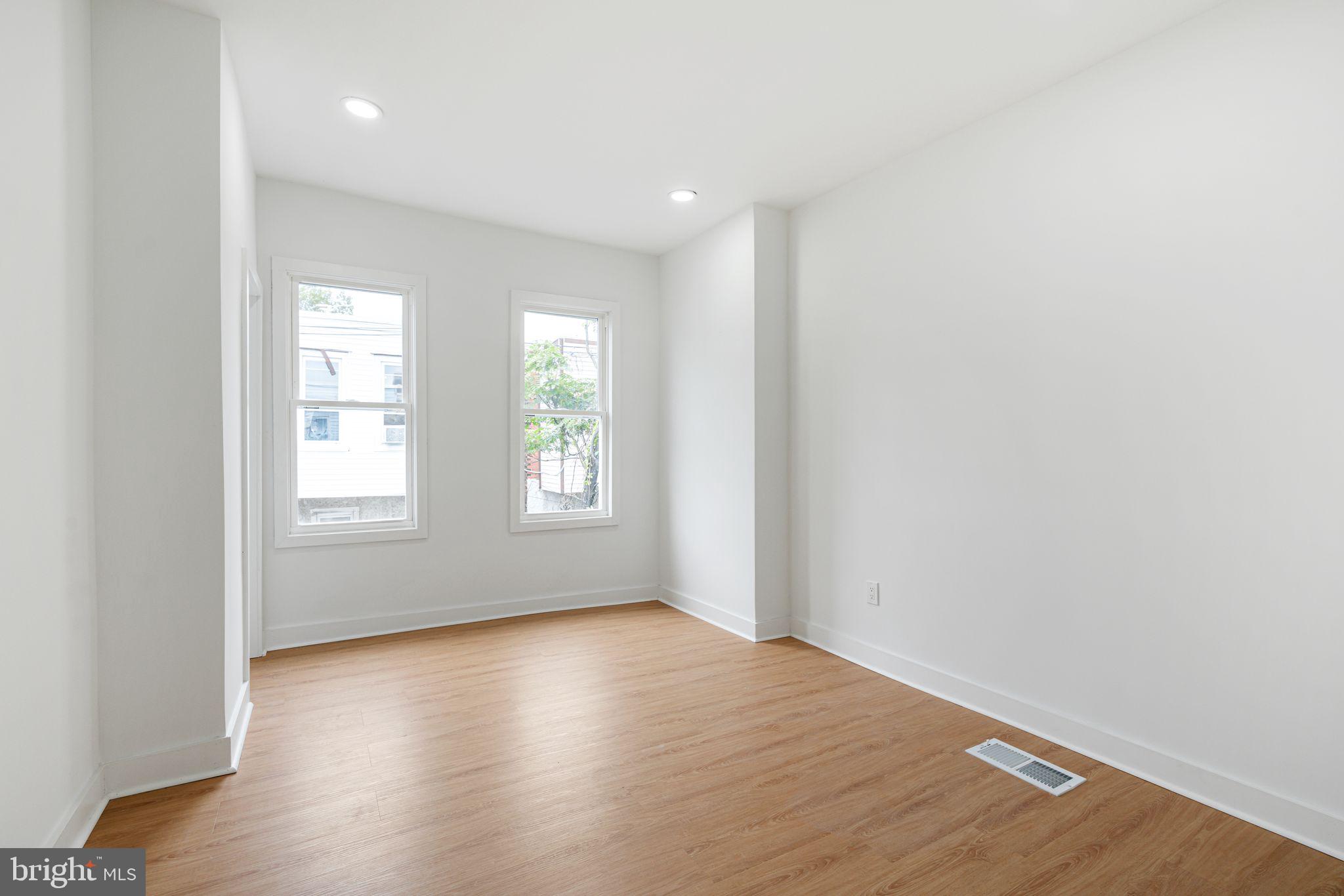 KINGSESSING - Residential