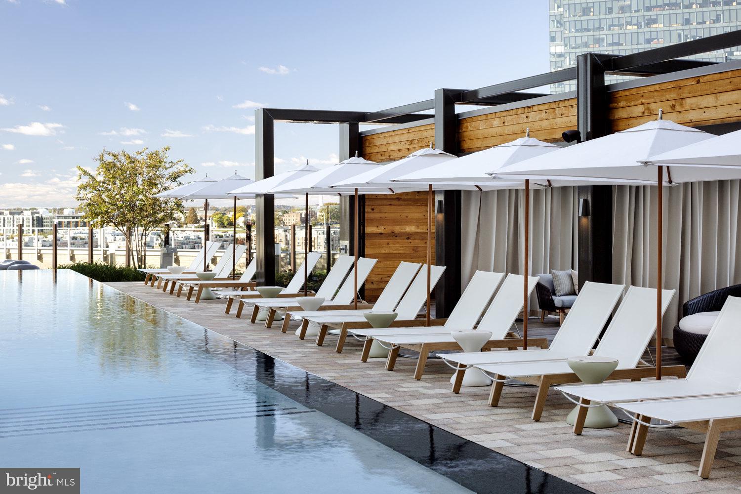 HARBOR EAST - Residential