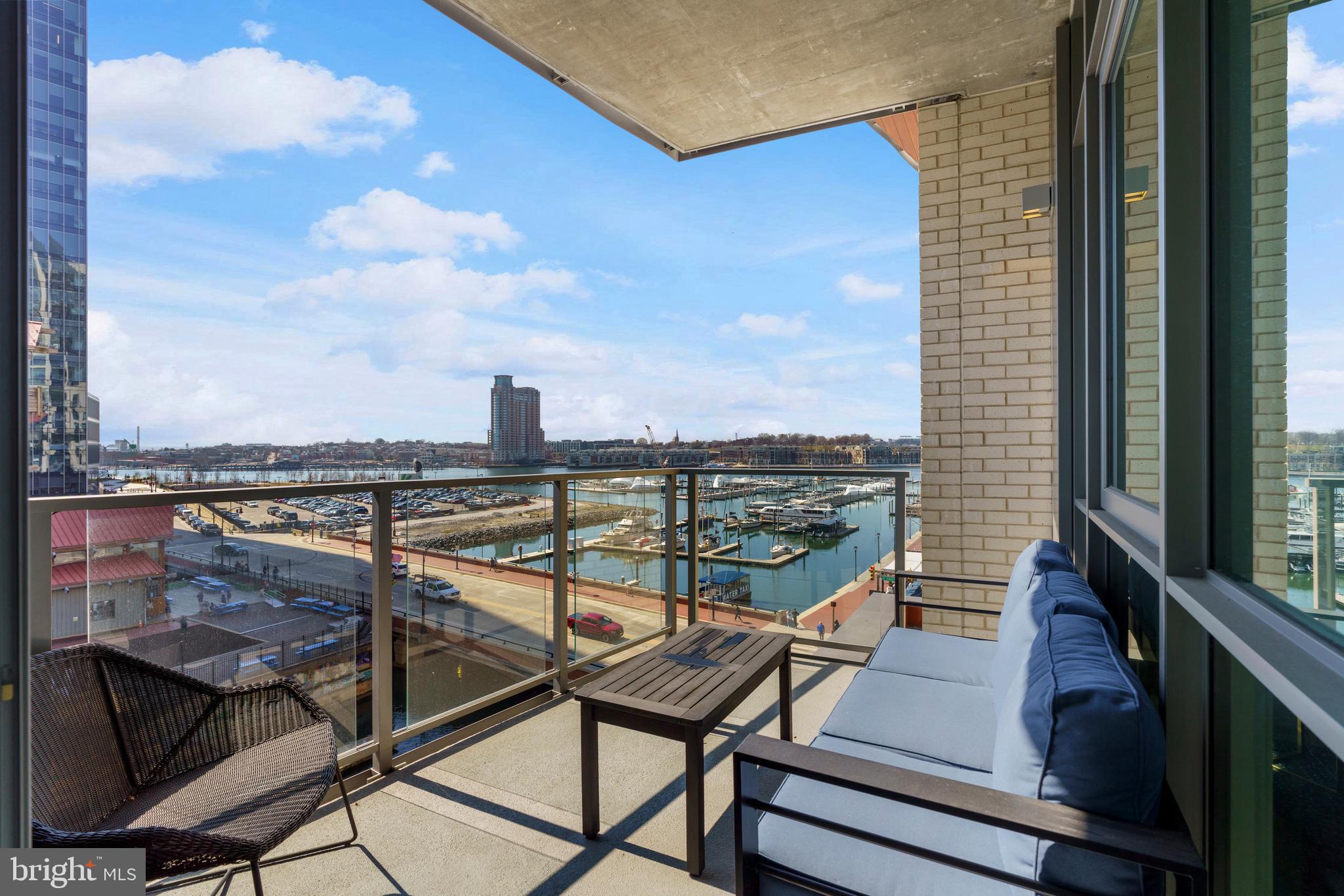 HARBOR EAST - Residential