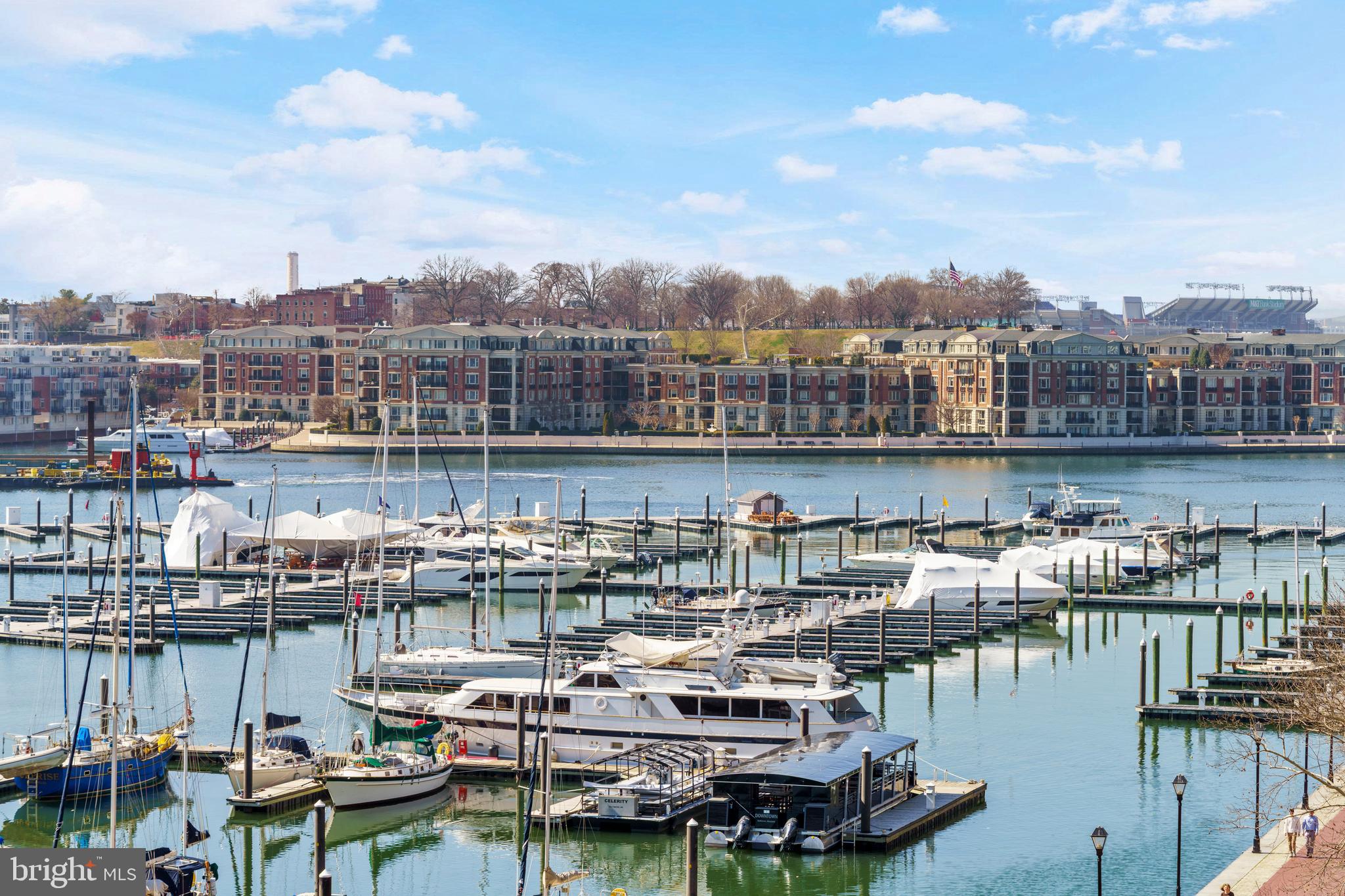 HARBOR EAST - Residential