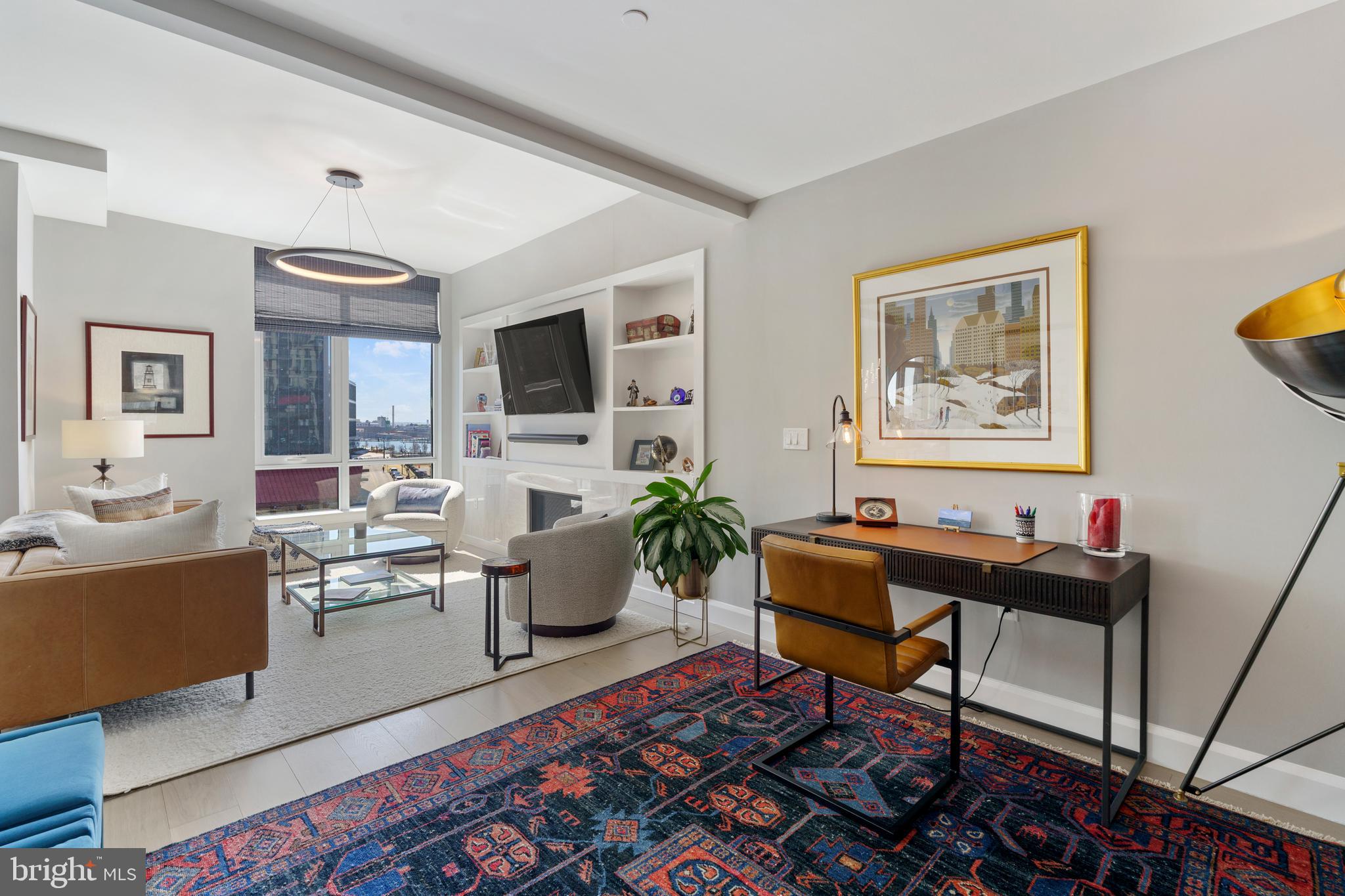 HARBOR EAST - Residential