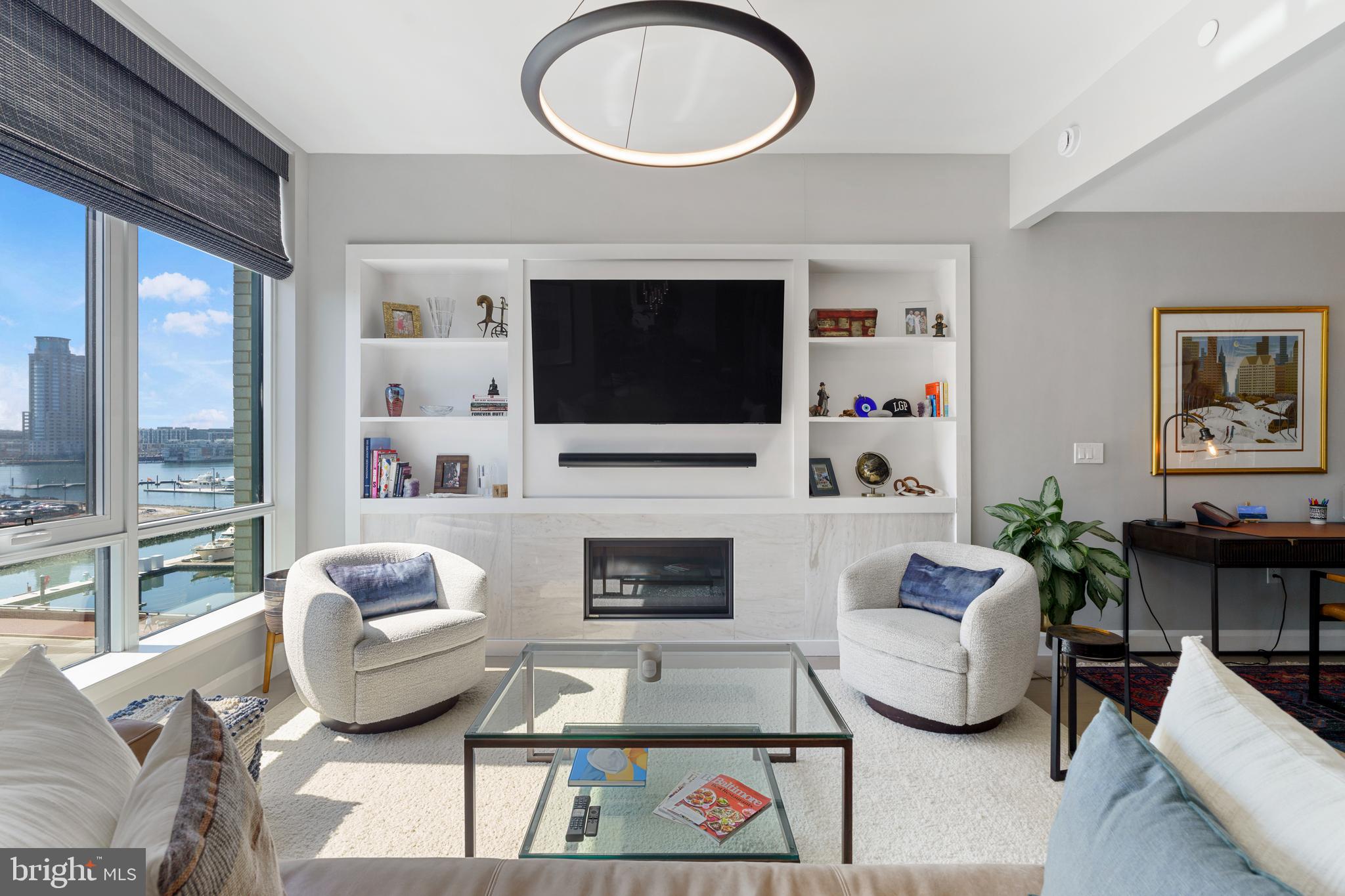 HARBOR EAST - Residential