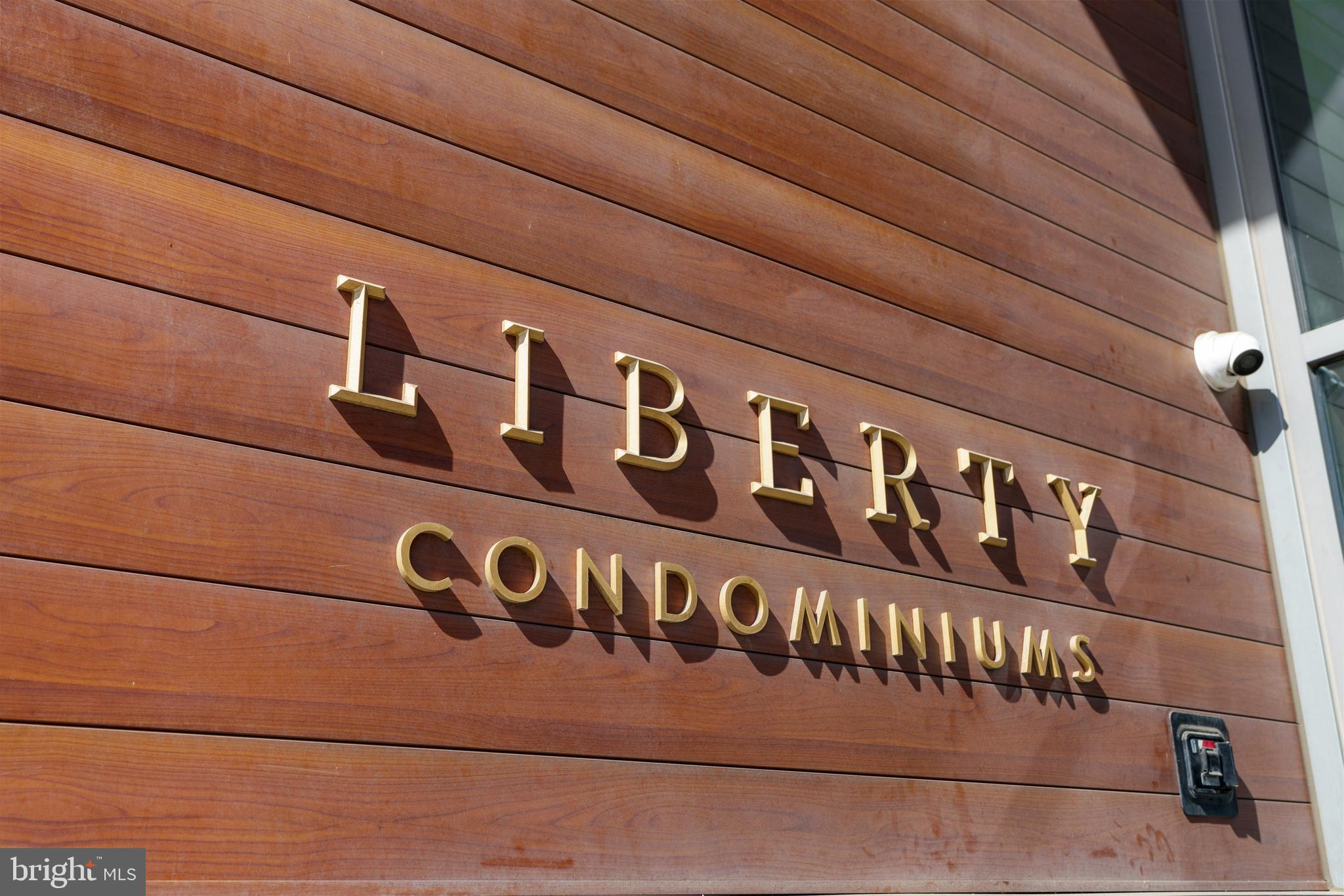 HARBOR EAST - Residential