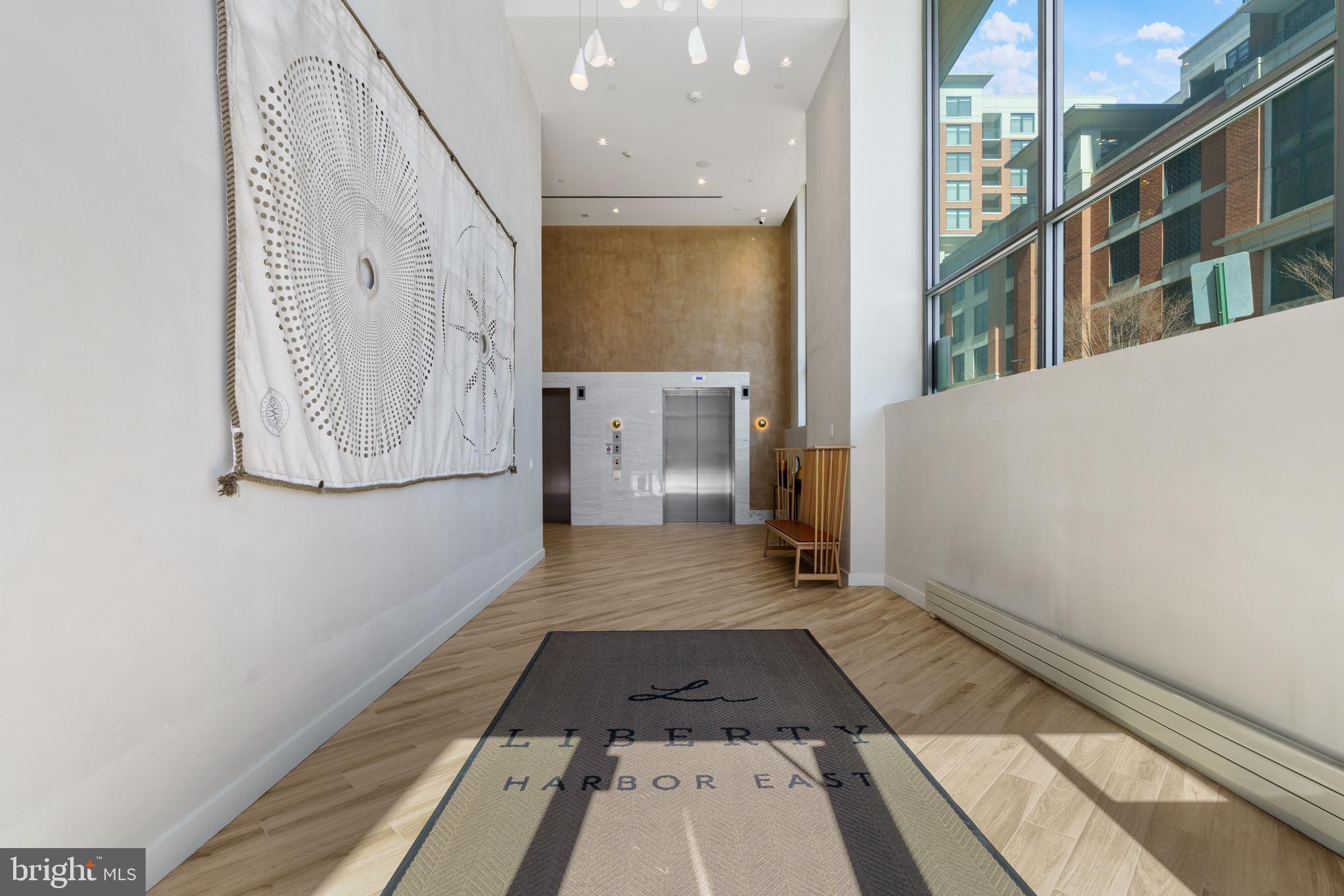 HARBOR EAST - Residential