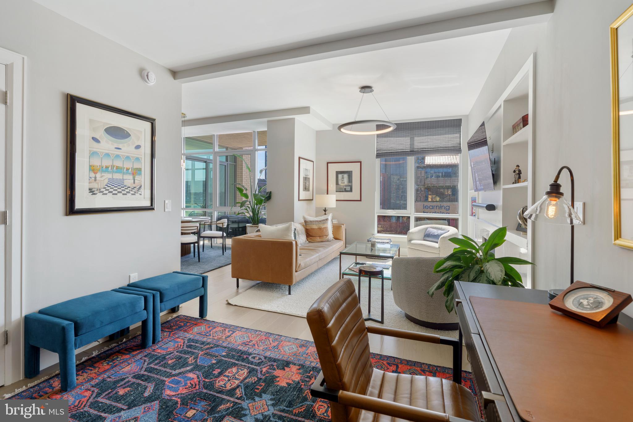 HARBOR EAST - Residential