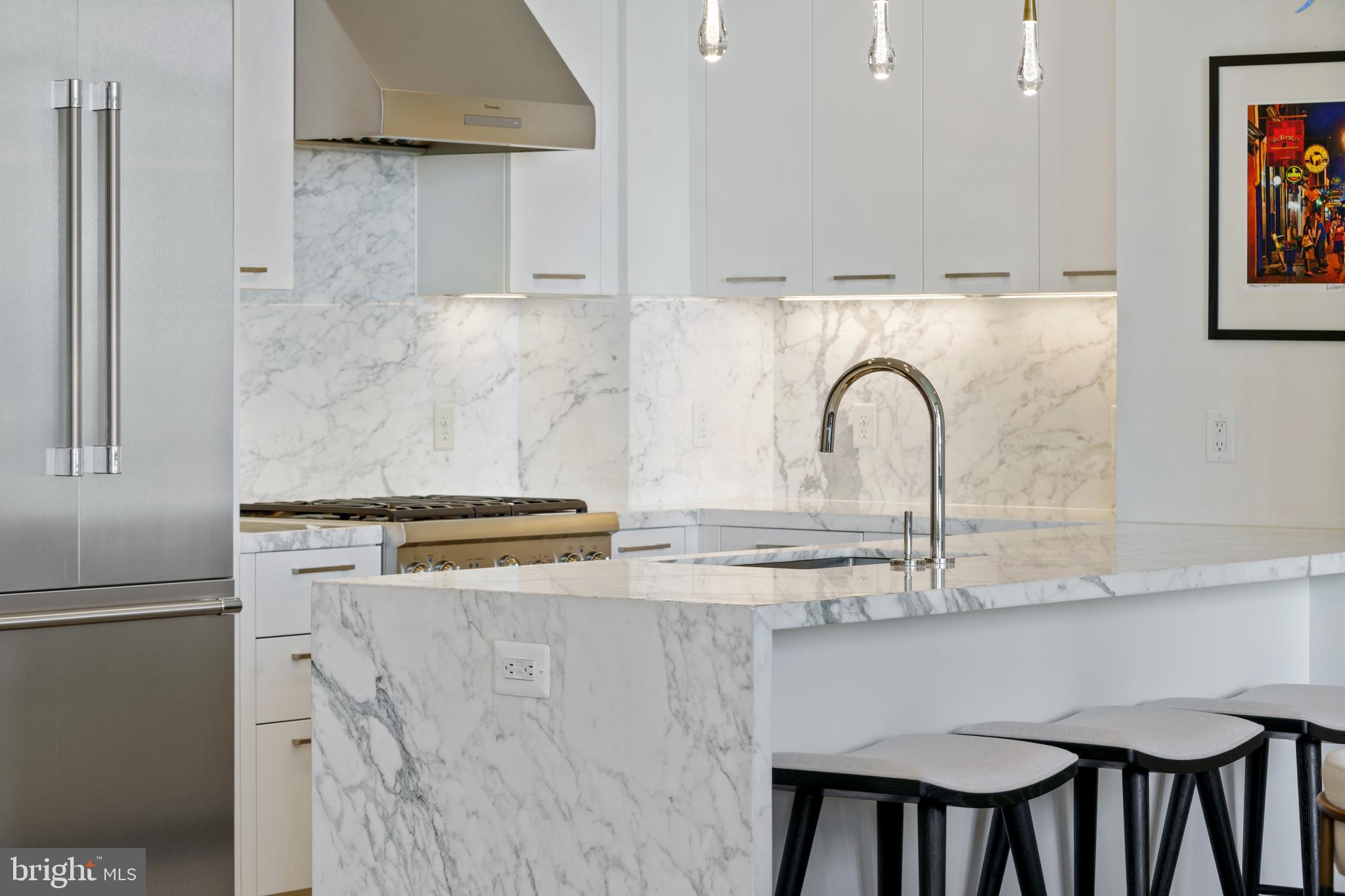 HARBOR EAST - Residential