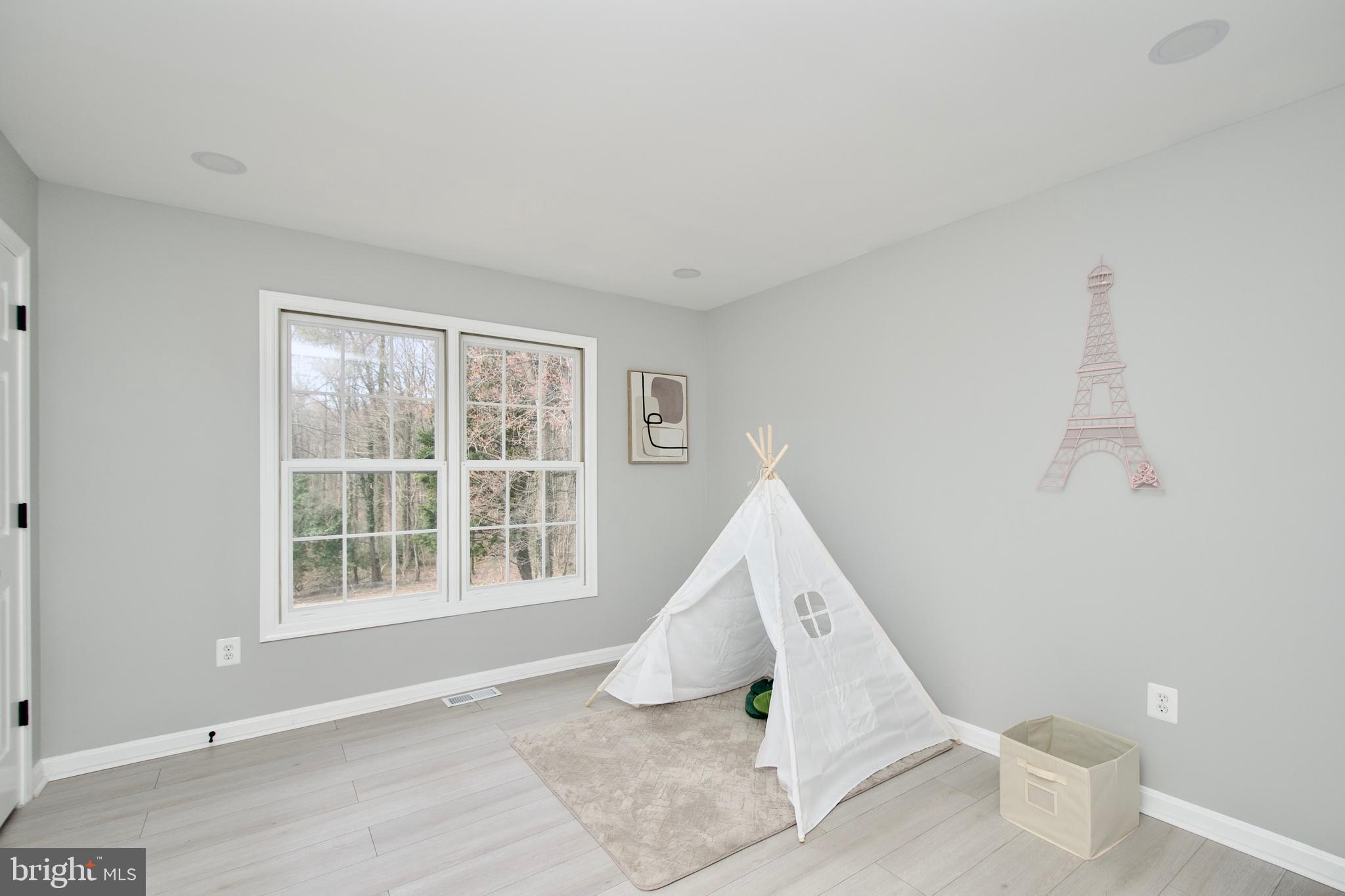 SPRINGVALE - Residential