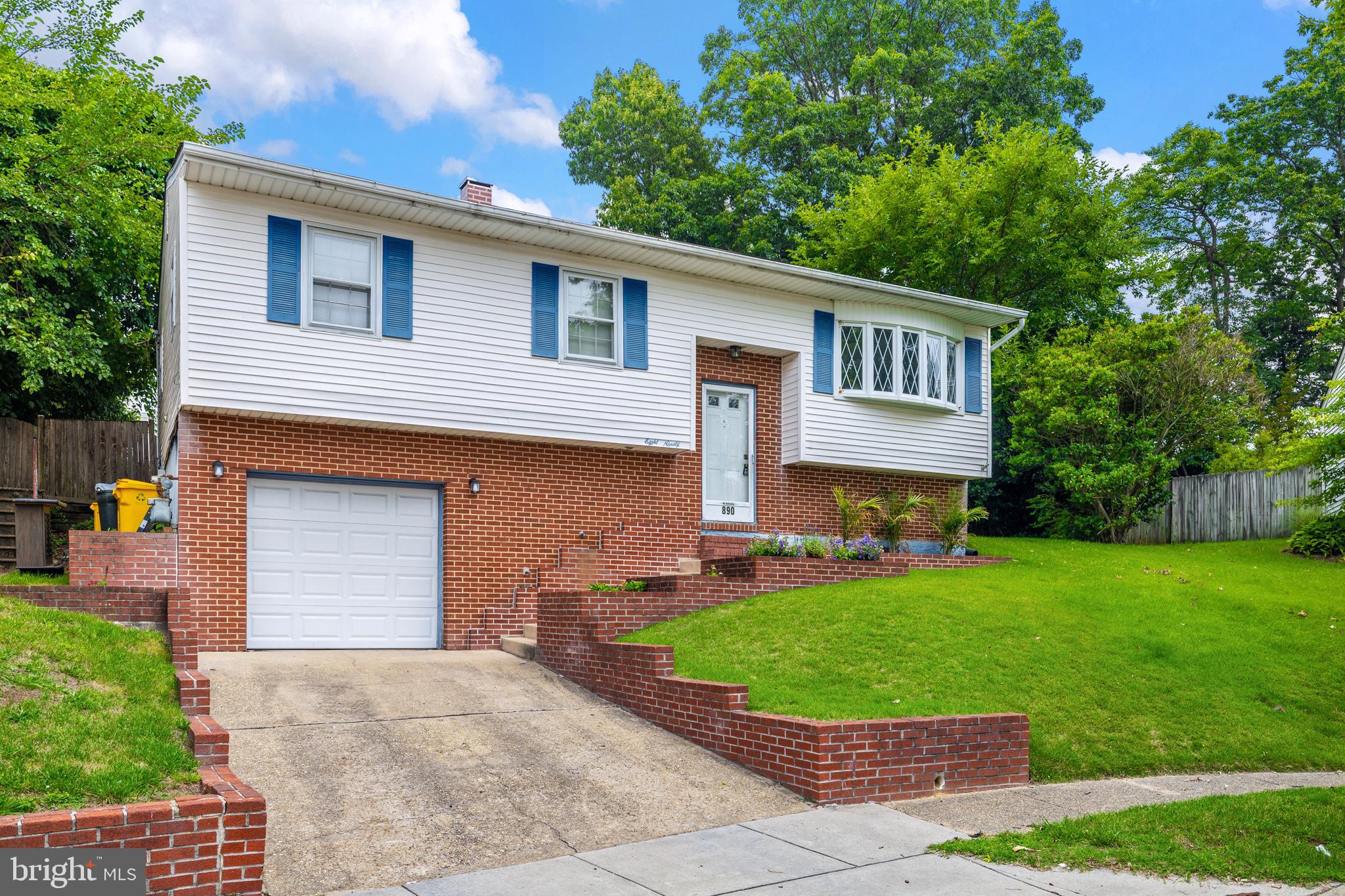 WELLINGTON - Residential