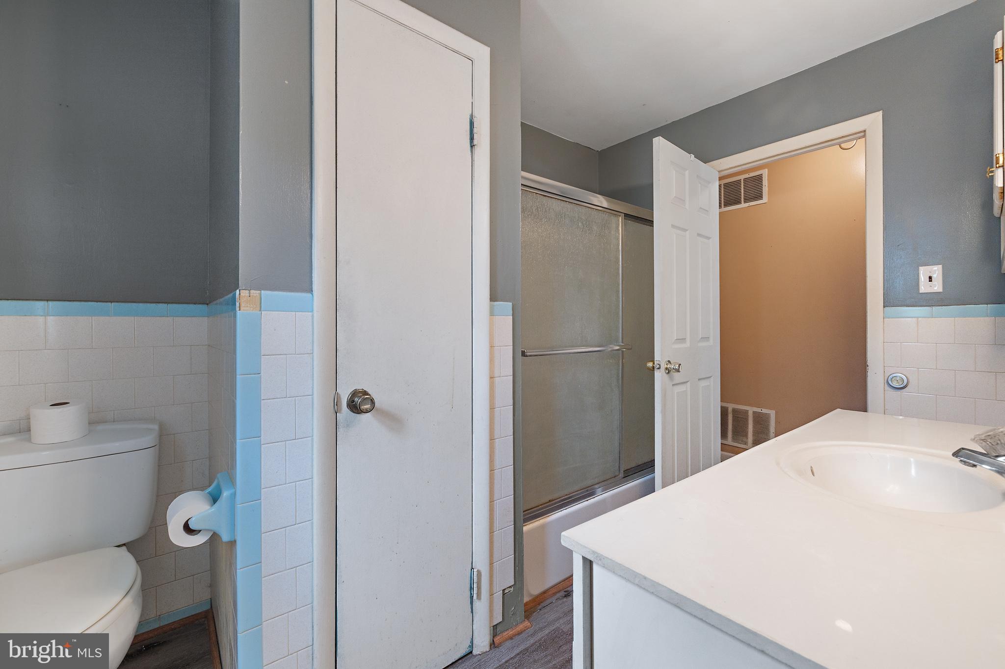 WELLINGTON - Residential