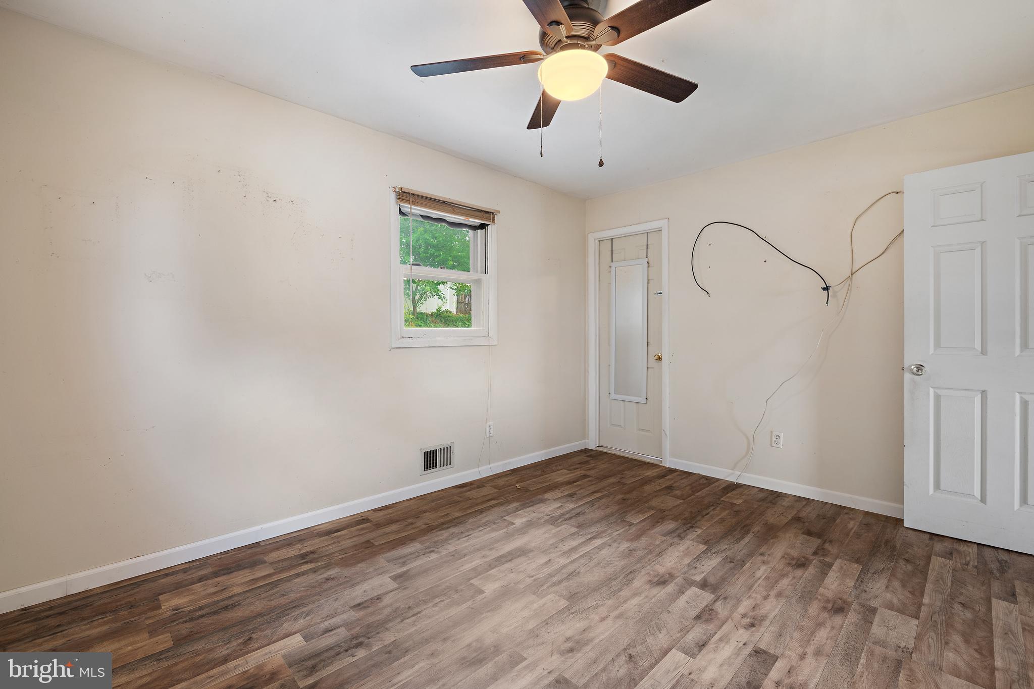 WELLINGTON - Residential