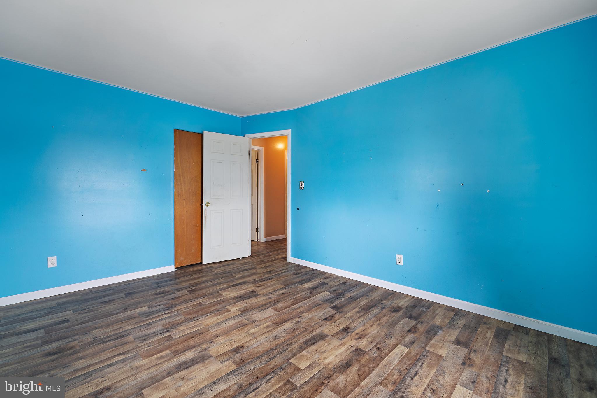 WELLINGTON - Residential