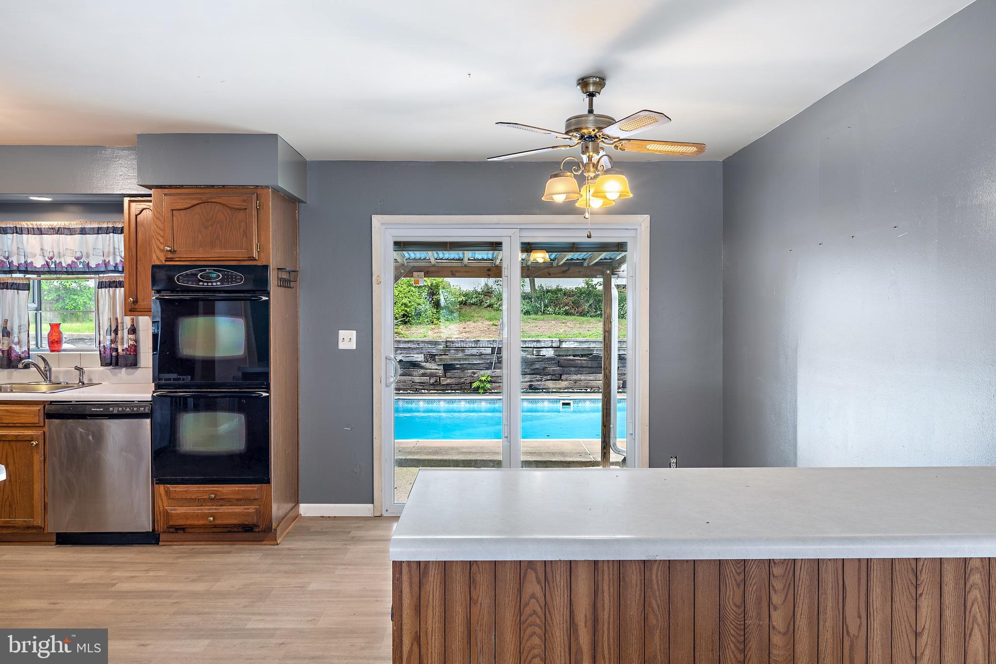 WELLINGTON - Residential