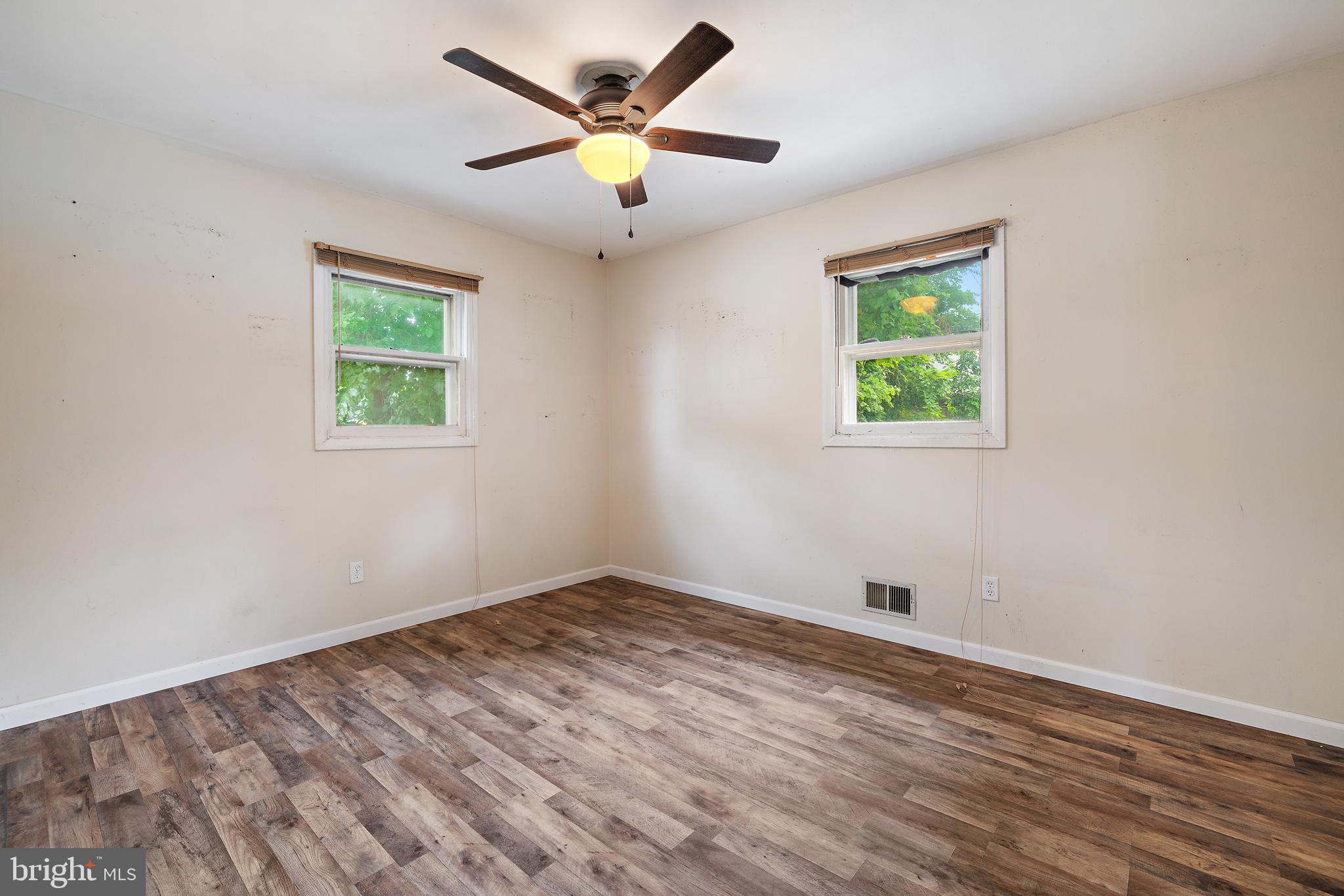 WELLINGTON - Residential