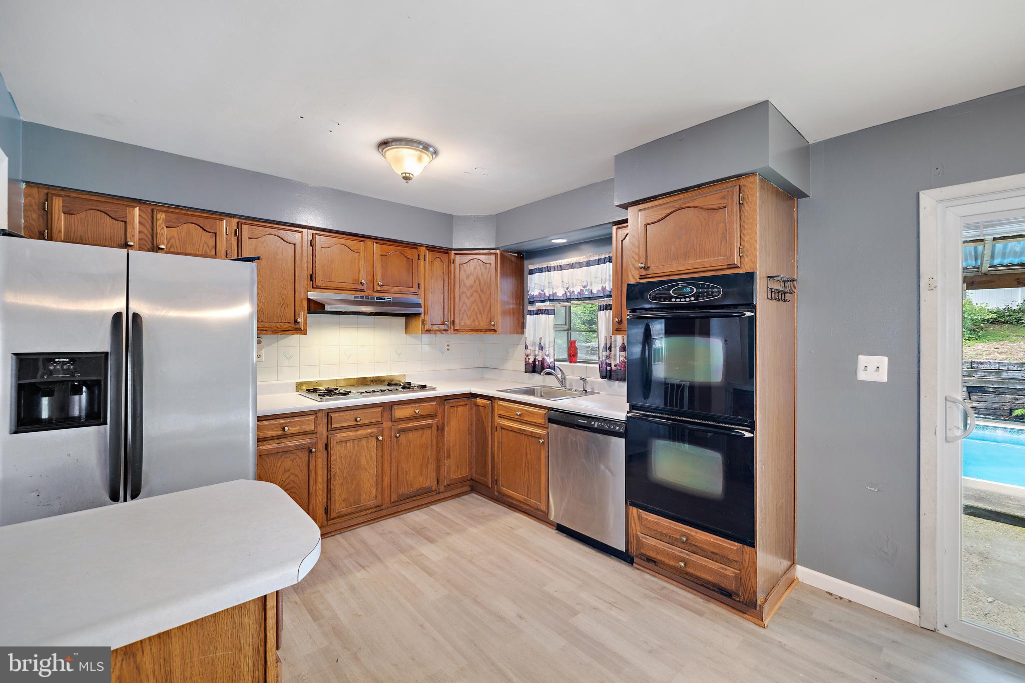 WELLINGTON - Residential