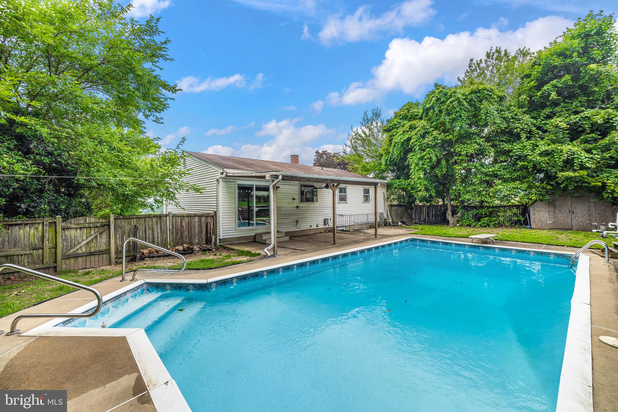 WELLINGTON - Residential