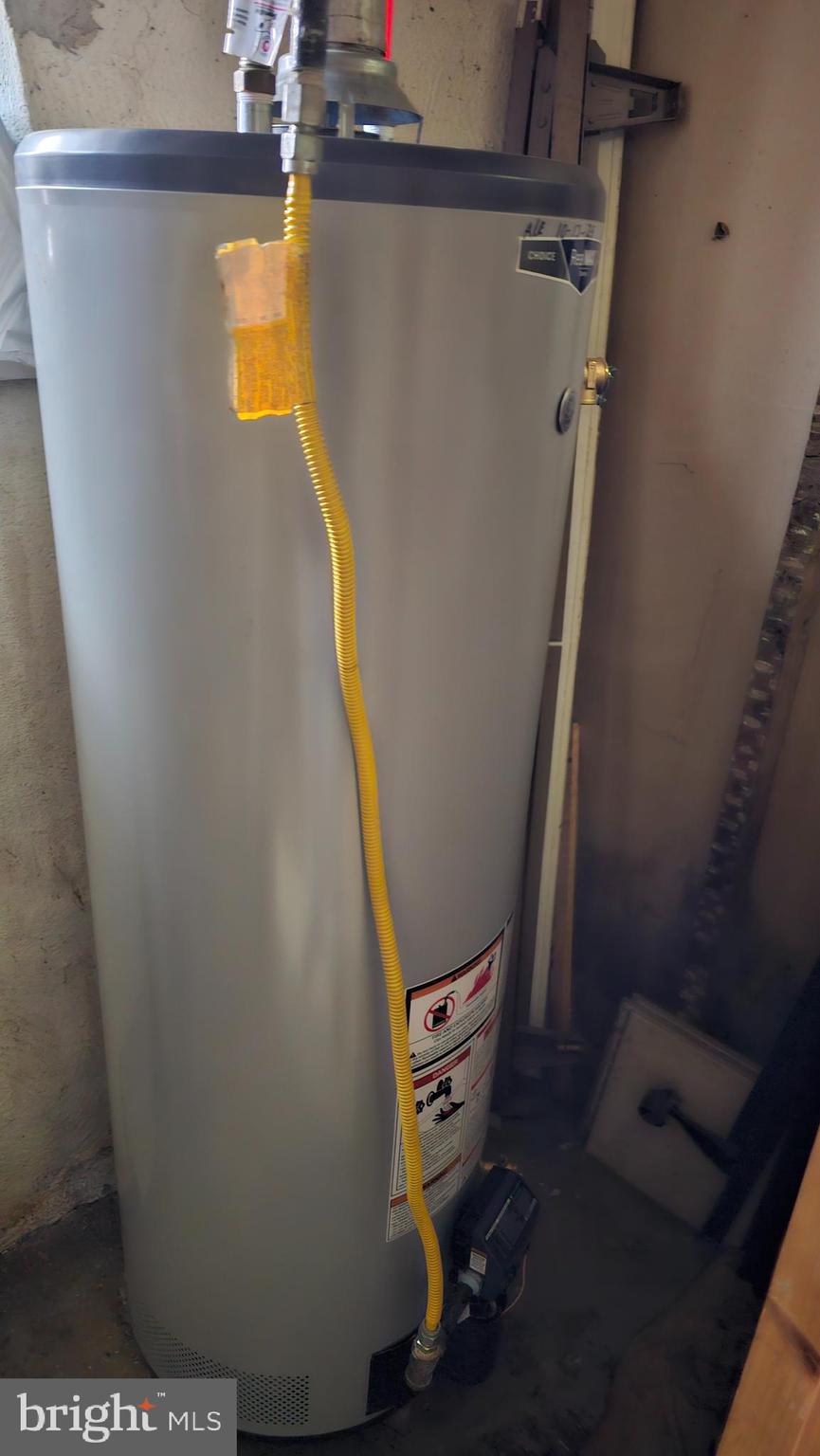 LAWNCREST - Residential