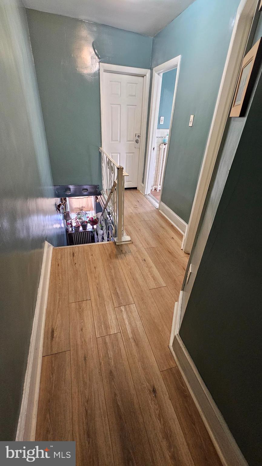 LAWNCREST - Residential