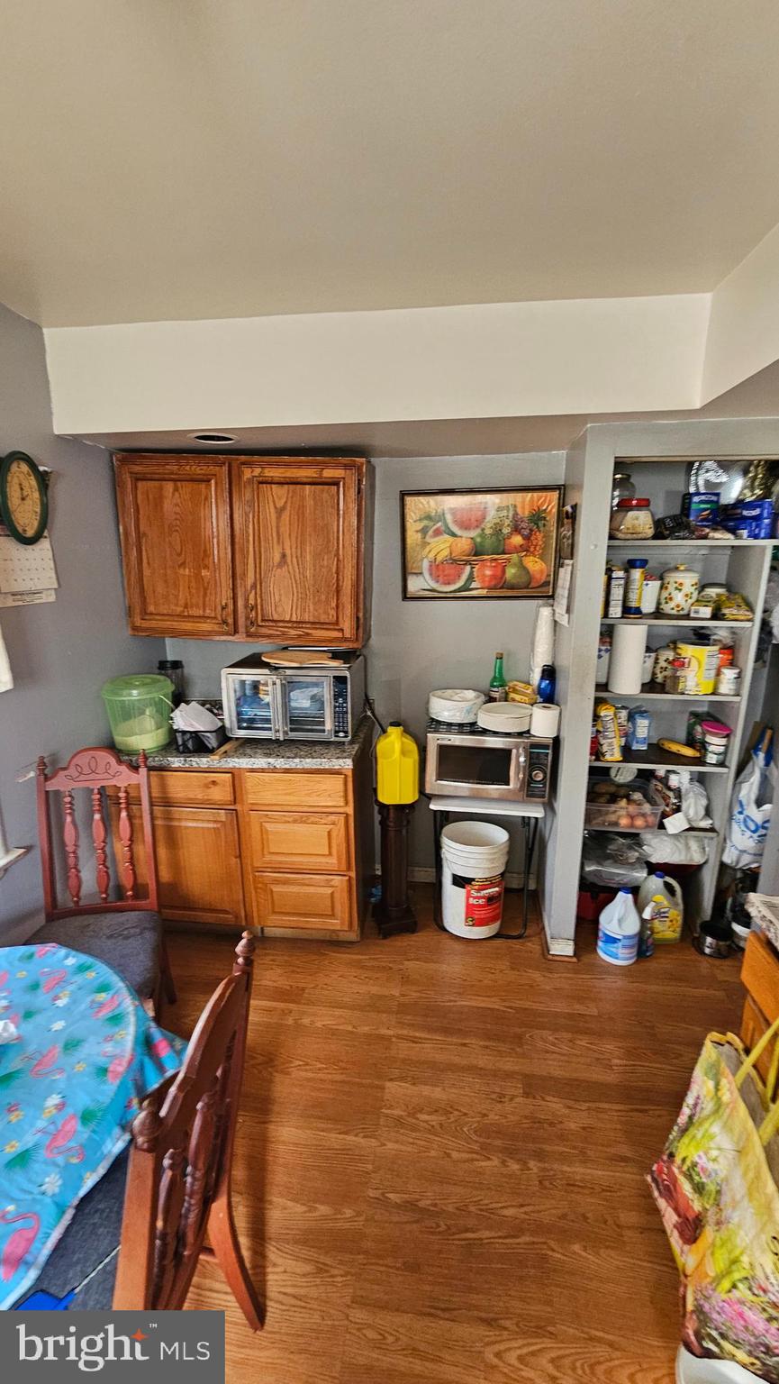 LAWNCREST - Residential