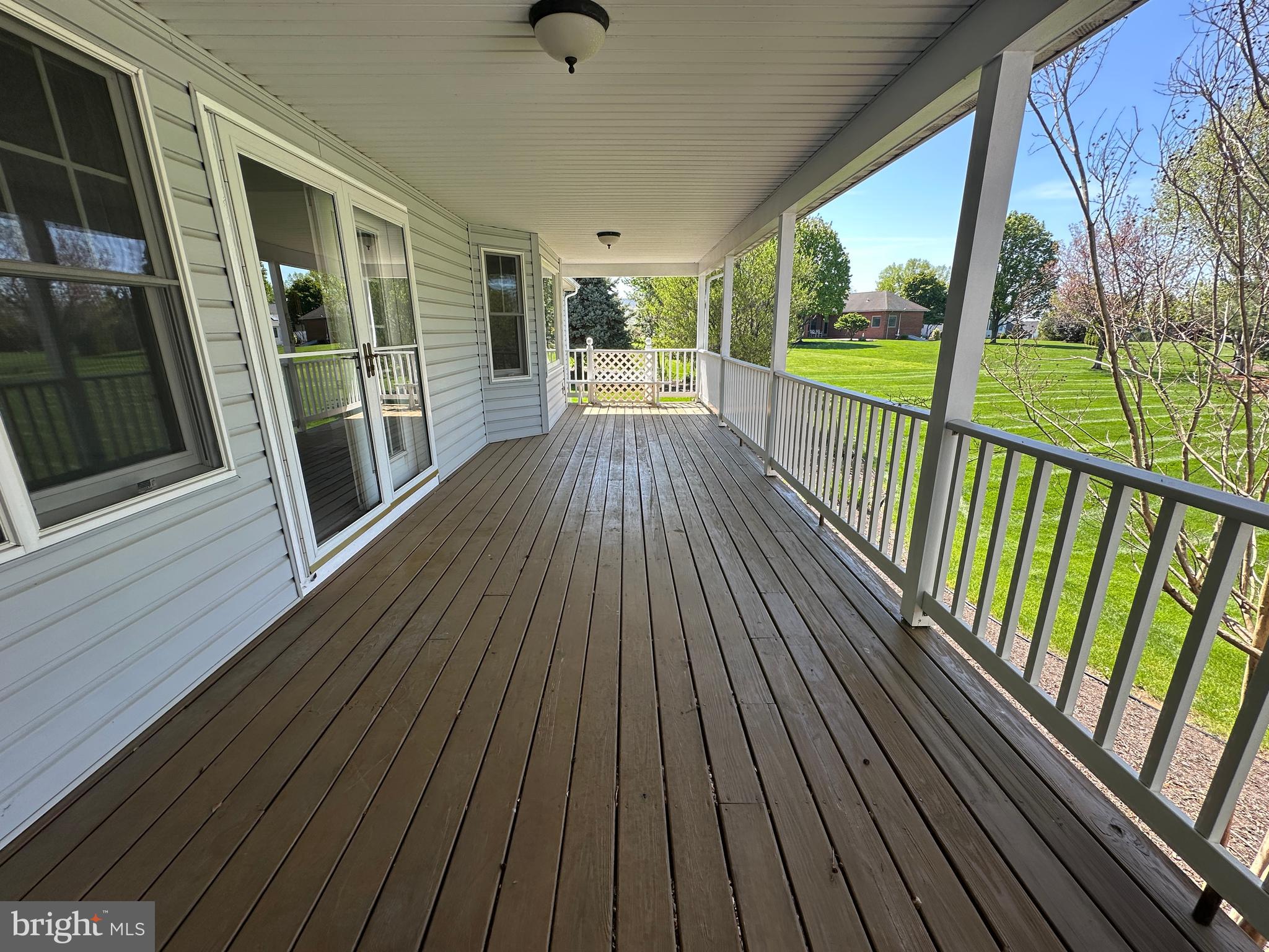 PENN NATIONAL ESTATES - Residential