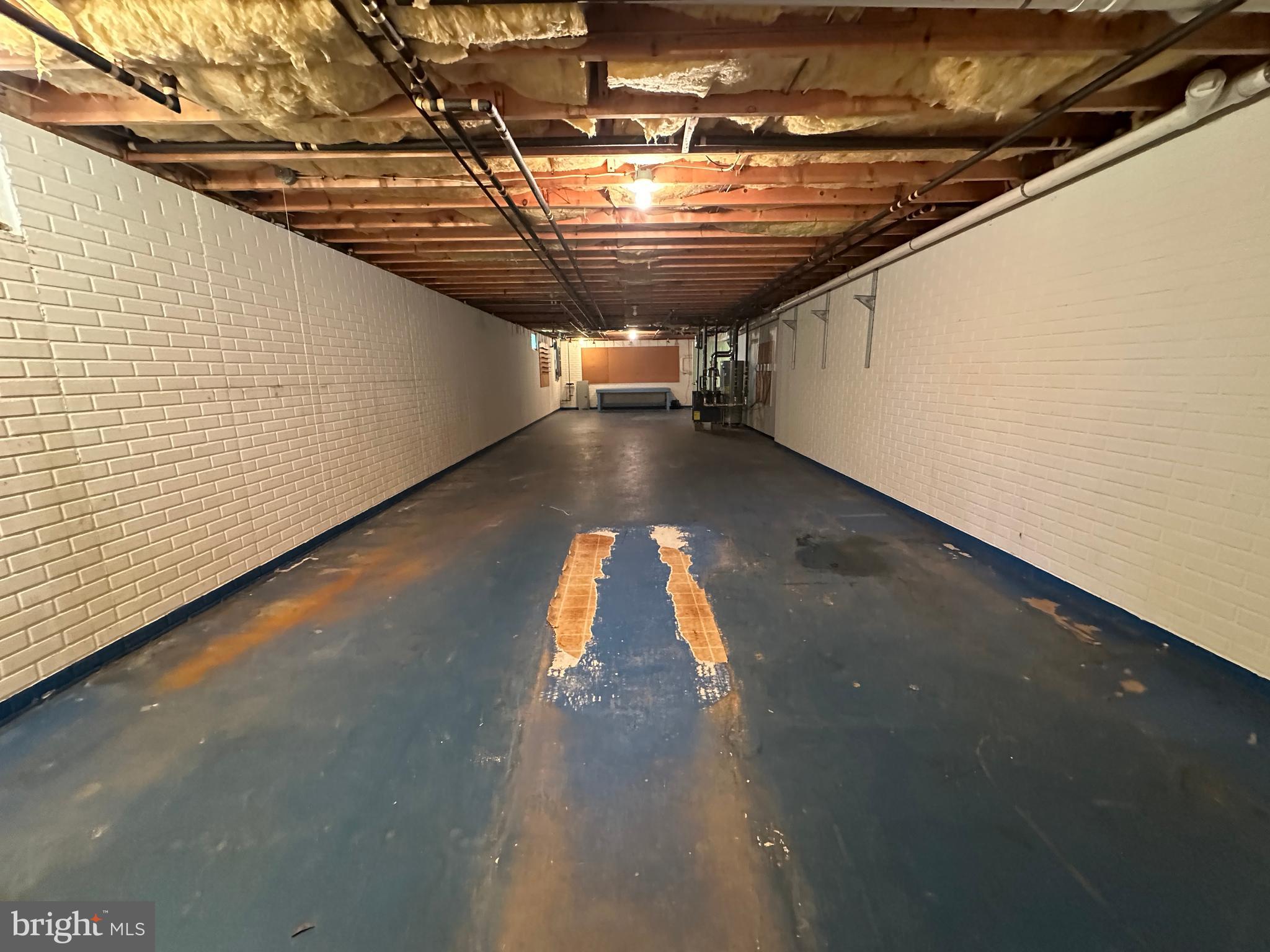 PENN NATIONAL ESTATES - Residential