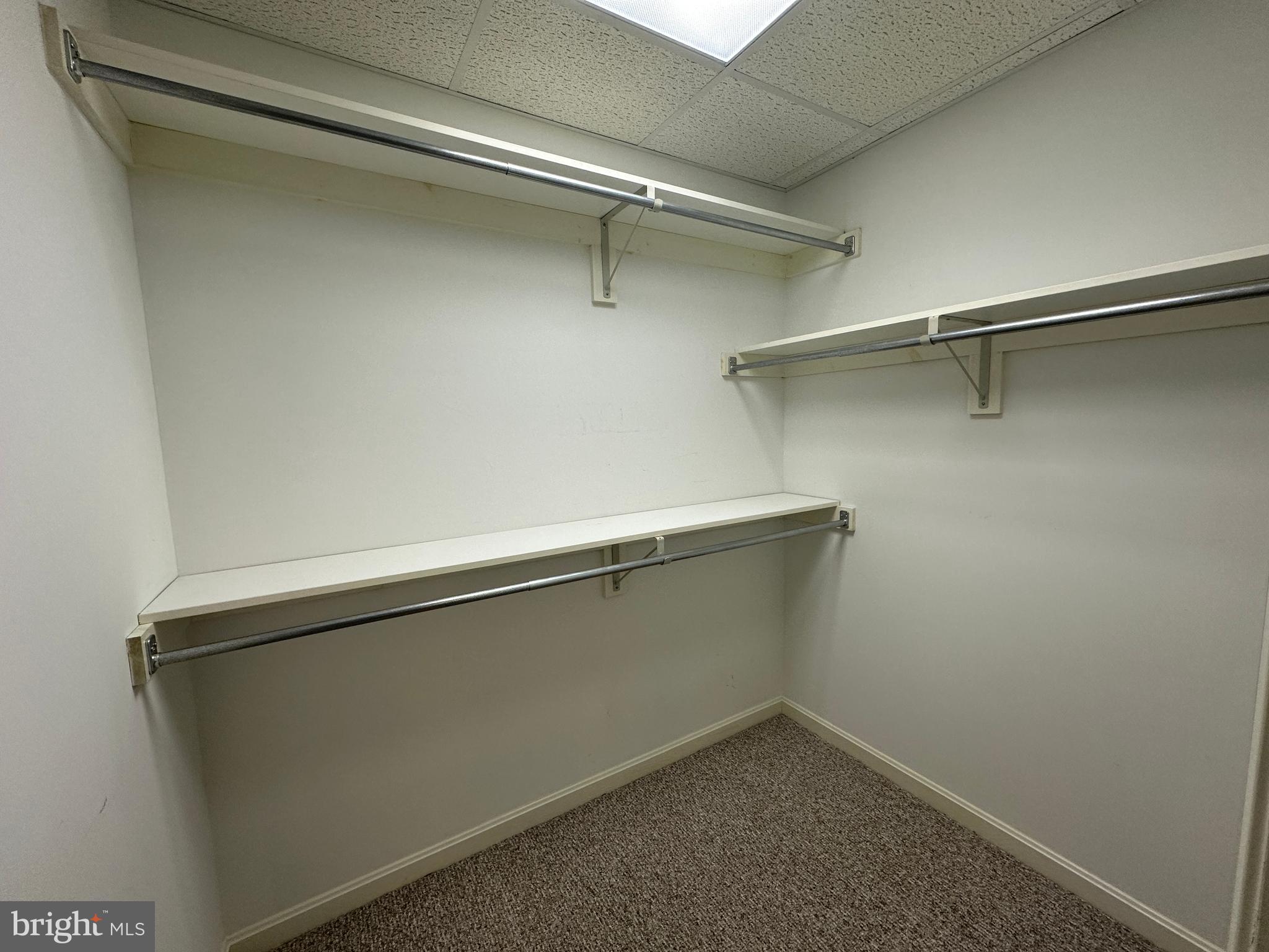 PENN NATIONAL ESTATES - Residential