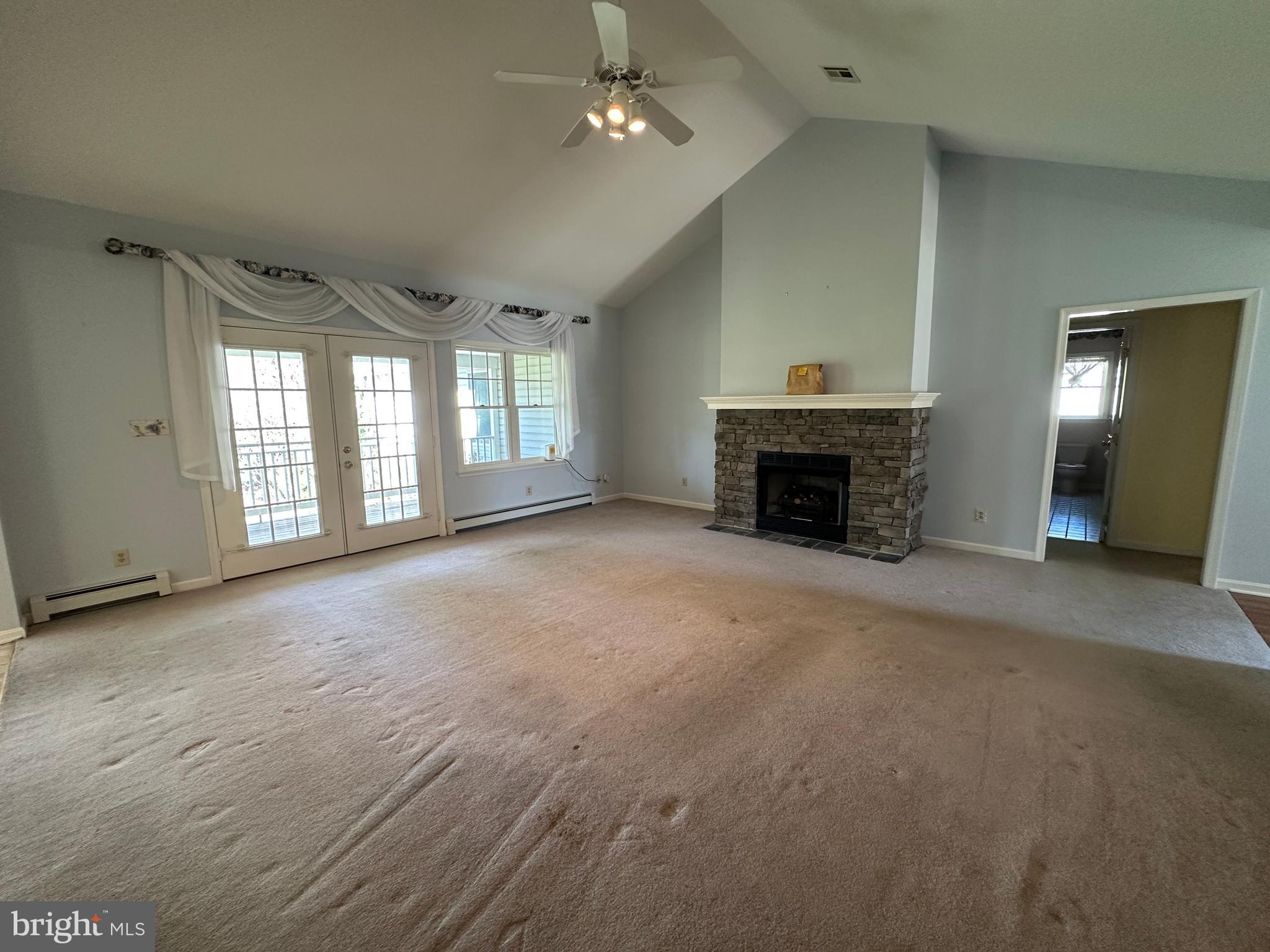 PENN NATIONAL ESTATES - Residential