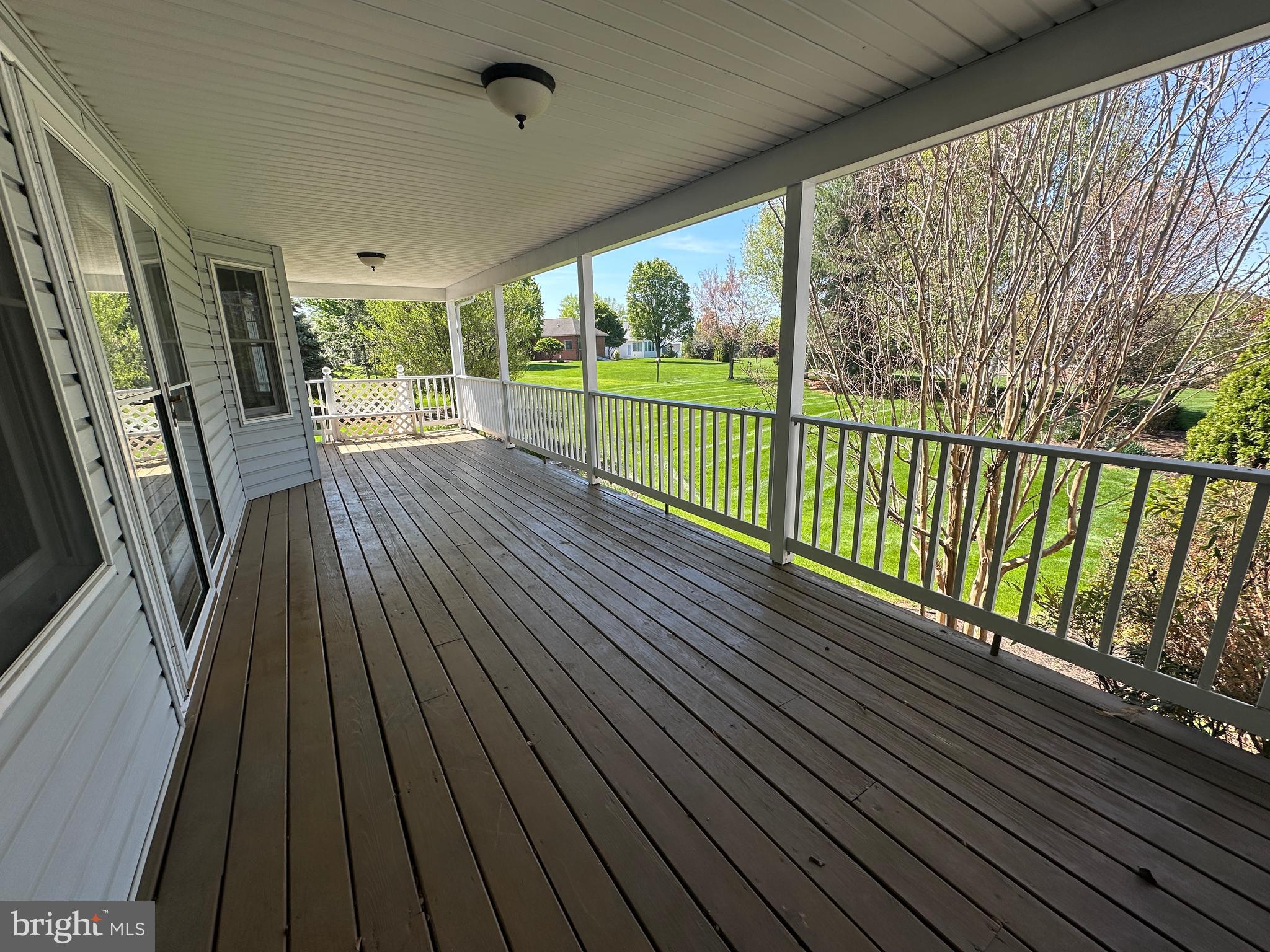 PENN NATIONAL ESTATES - Residential