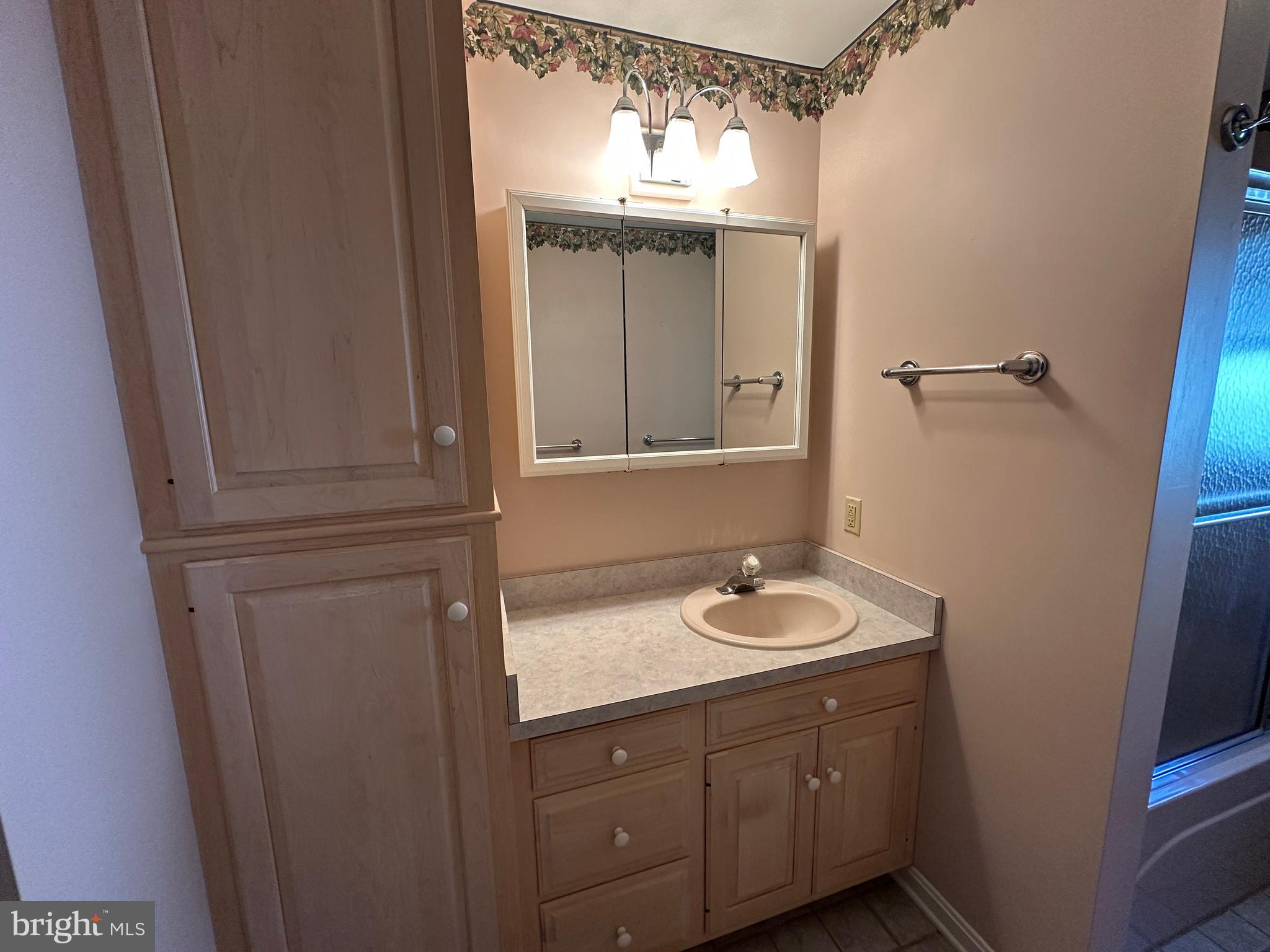 PENN NATIONAL ESTATES - Residential