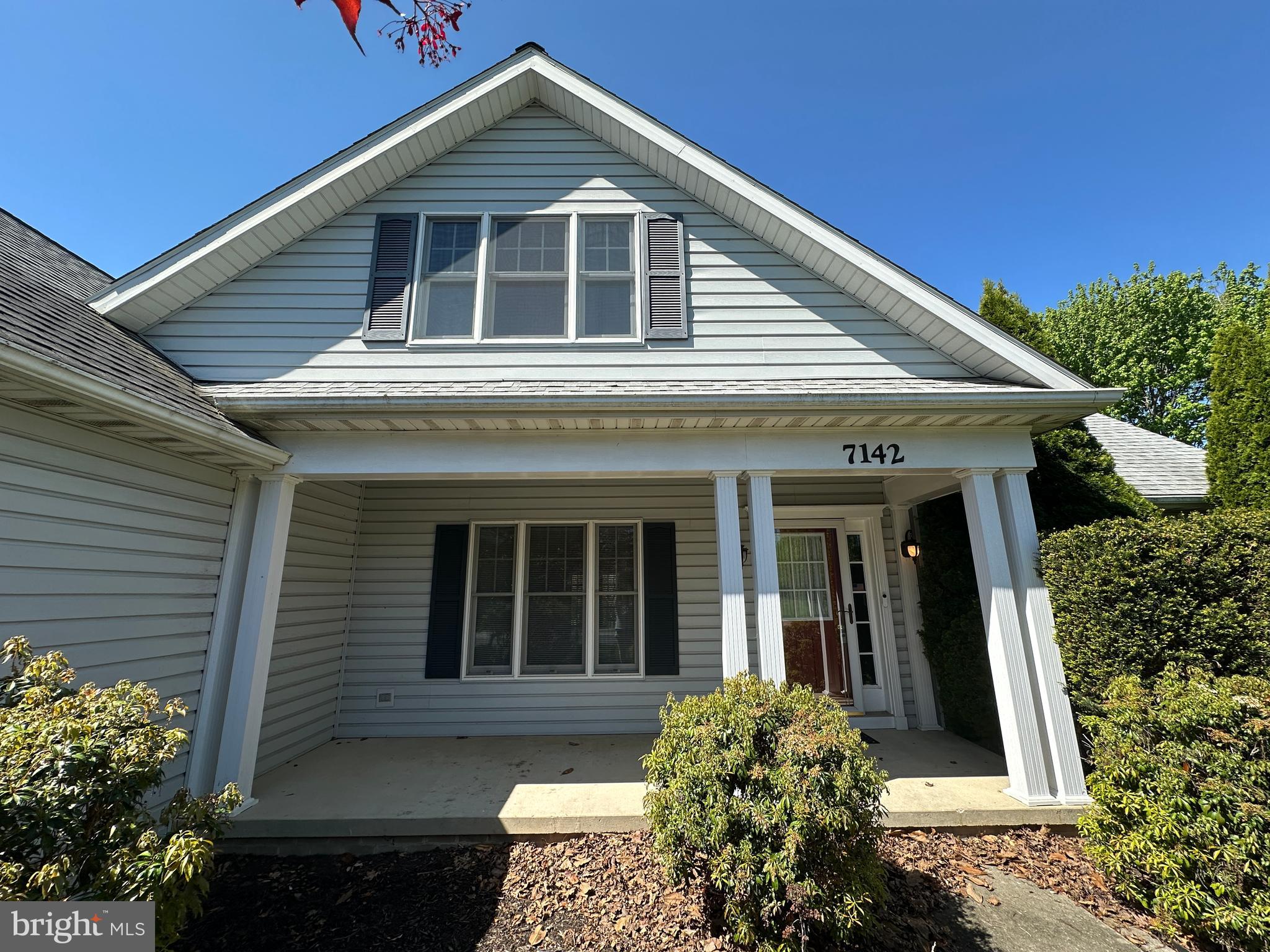 PENN NATIONAL ESTATES - Residential