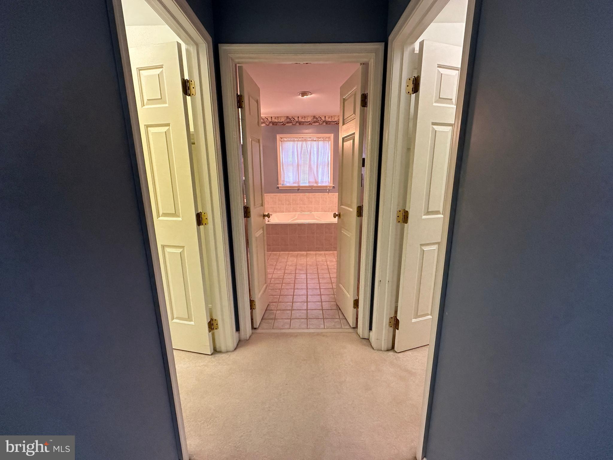 PENN NATIONAL ESTATES - Residential