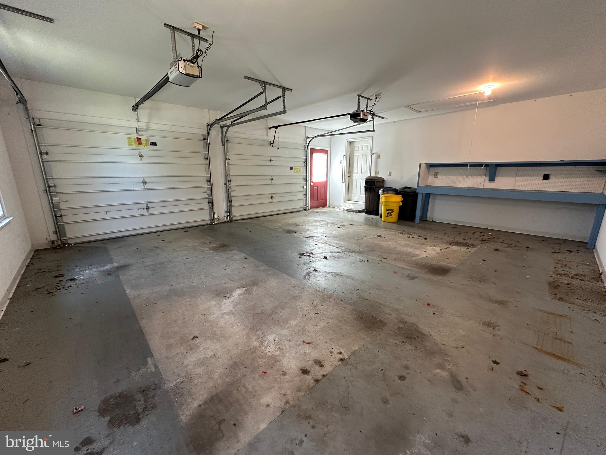 PENN NATIONAL ESTATES - Residential