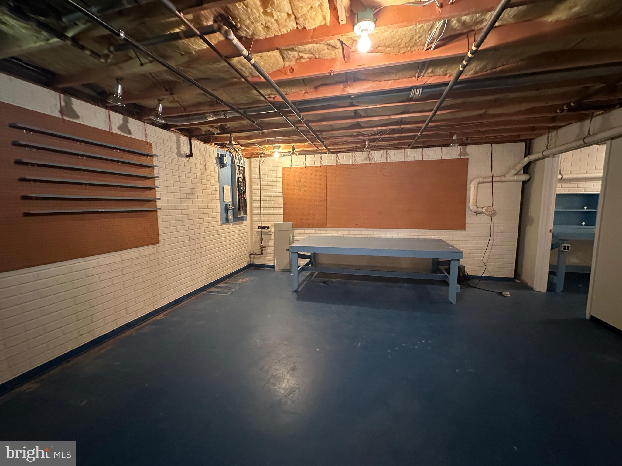 PENN NATIONAL ESTATES - Residential