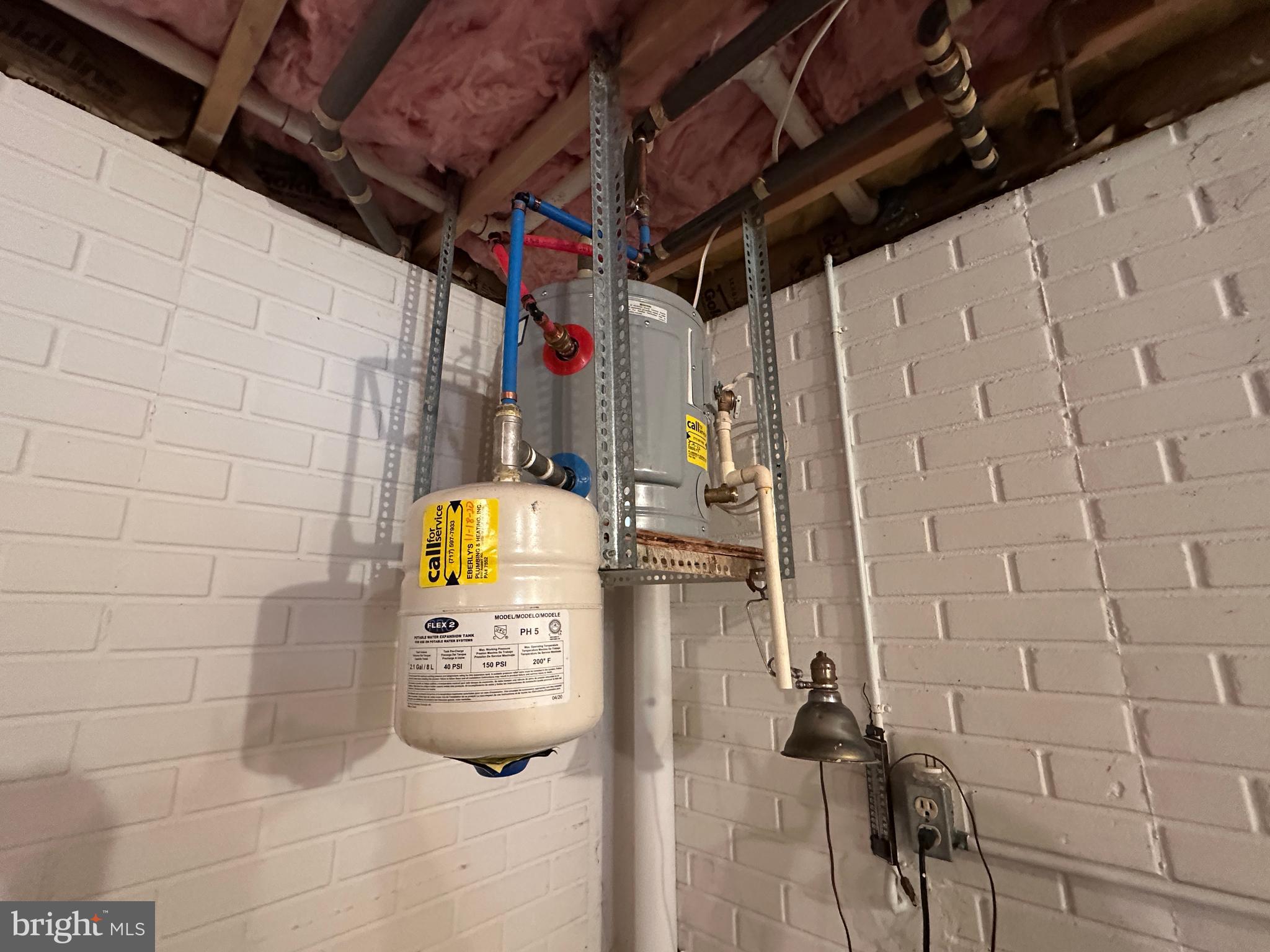 PENN NATIONAL ESTATES - Residential